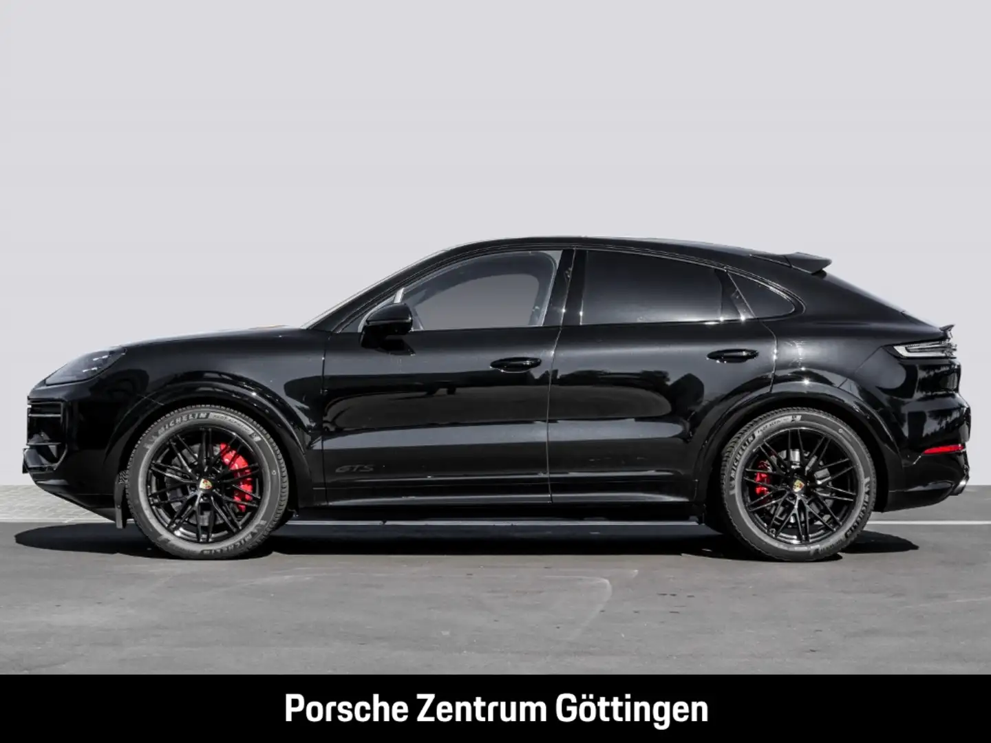 Porsche Cayenne GTS Coupe BOSE InnoDrive Surround-View Чорний - 2