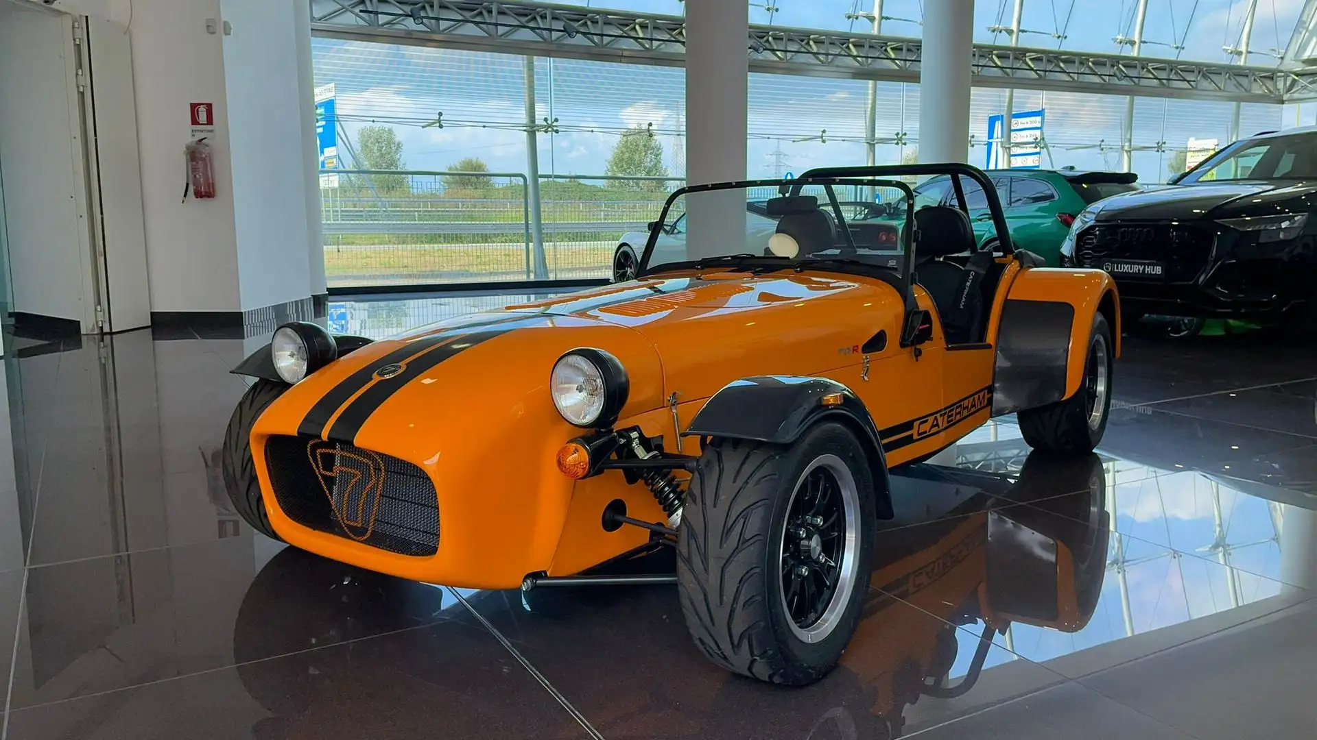Caterham 340R SV Arancione - 1