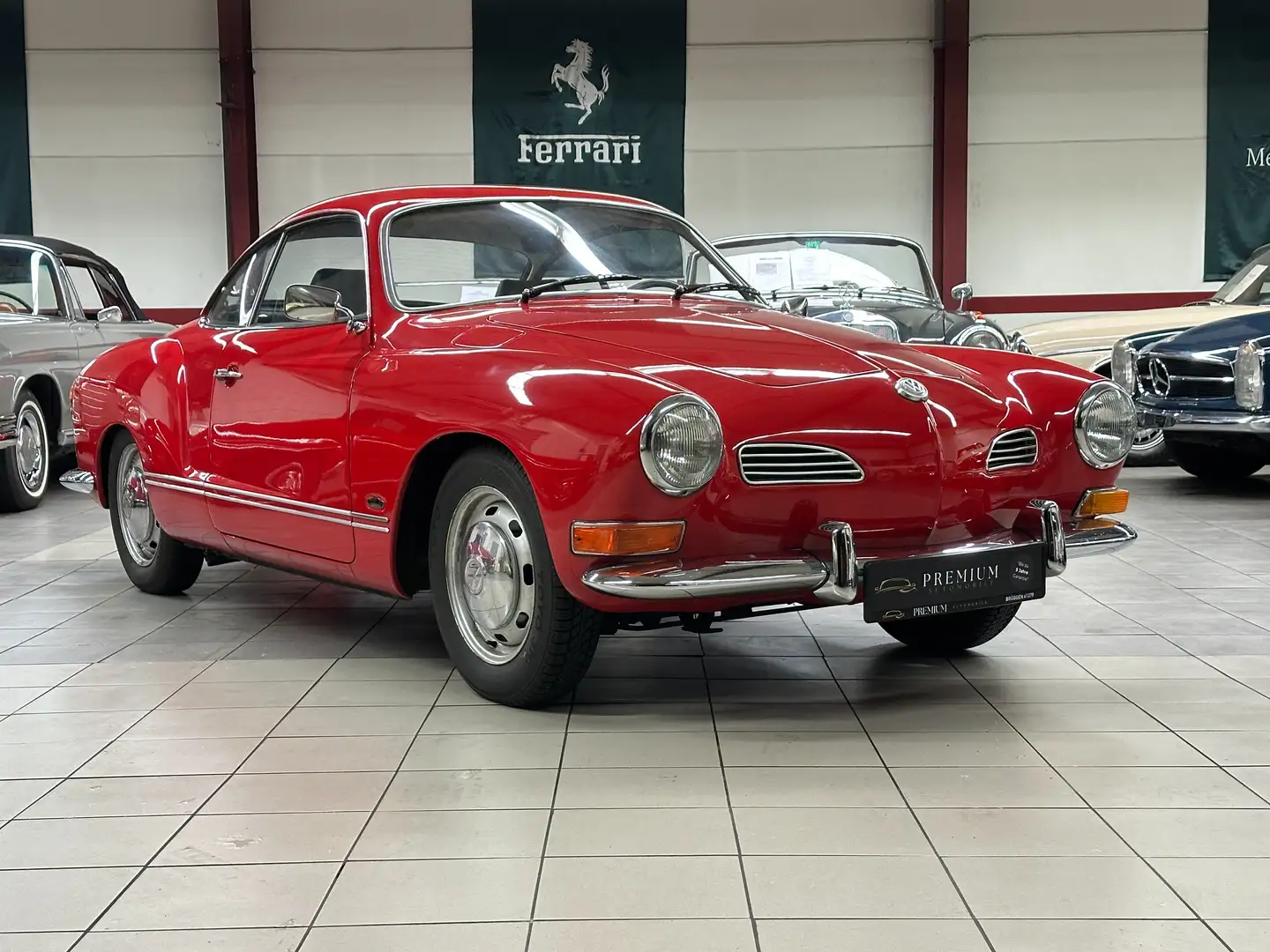 Volkswagen Karmann Ghia 1.6 Rojo - 1
