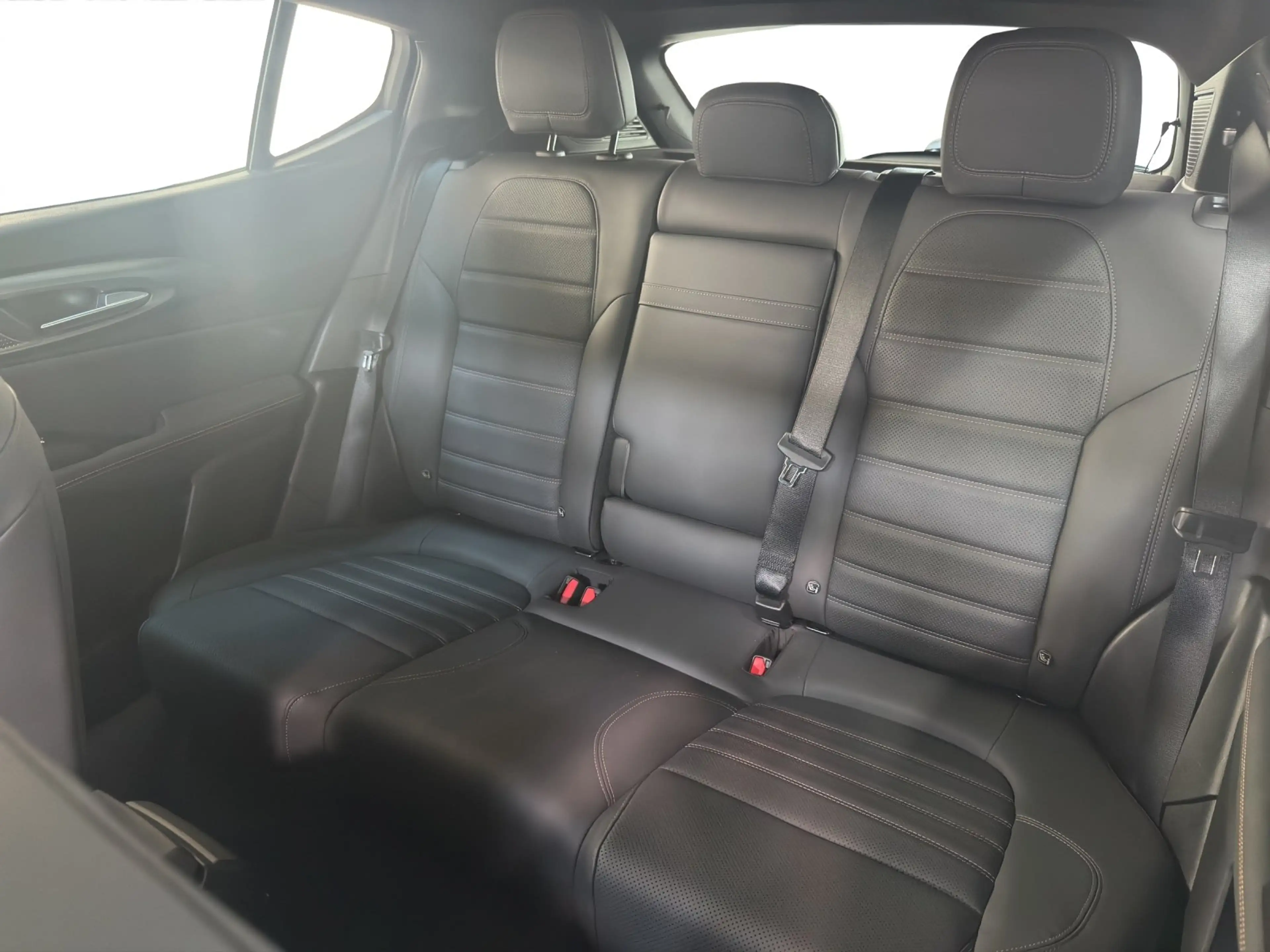 Alfa Romeo Tonale Ibrida Veloce 175 *360°*HARMAN KARDON*TECH — photo 14