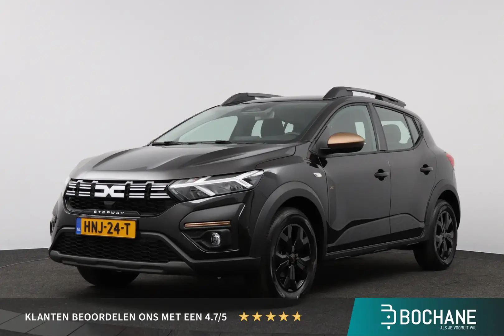 Dacia Sandero Stepway 1.1 TCe 110 Extreme Noir - 1