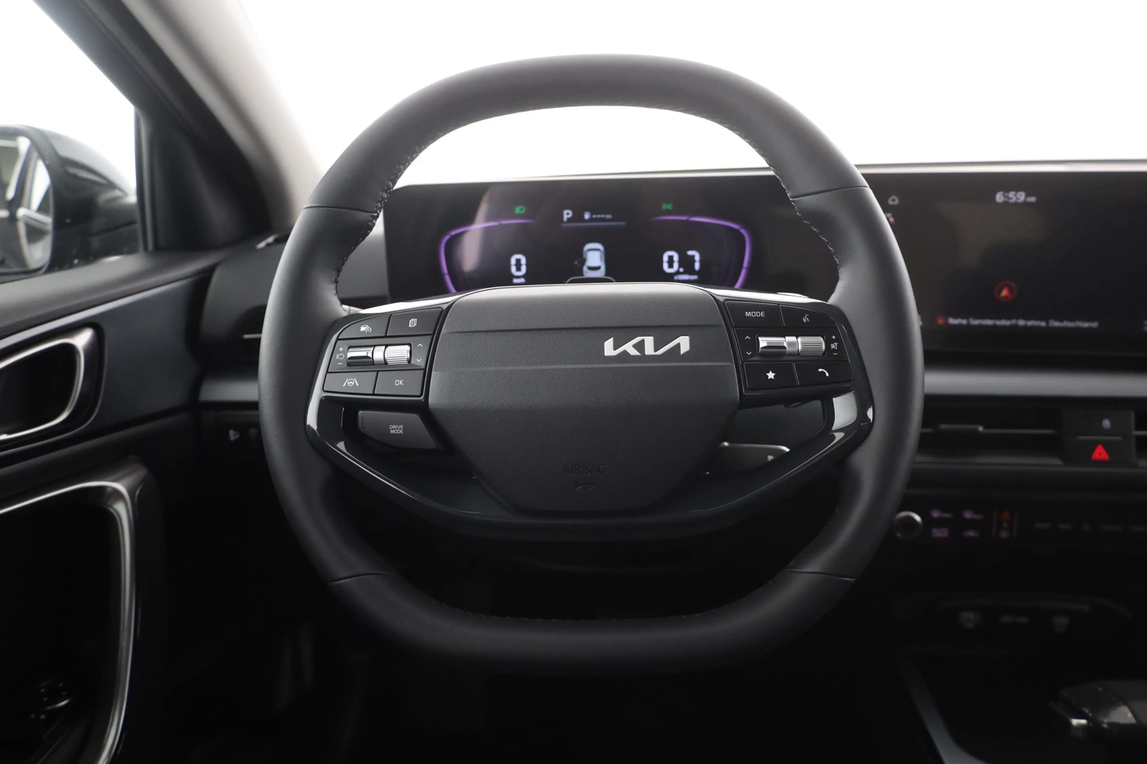 Kia XCeed 1.6 T-GDI Aut. n. Modell LED Navi Kamera — photo 15