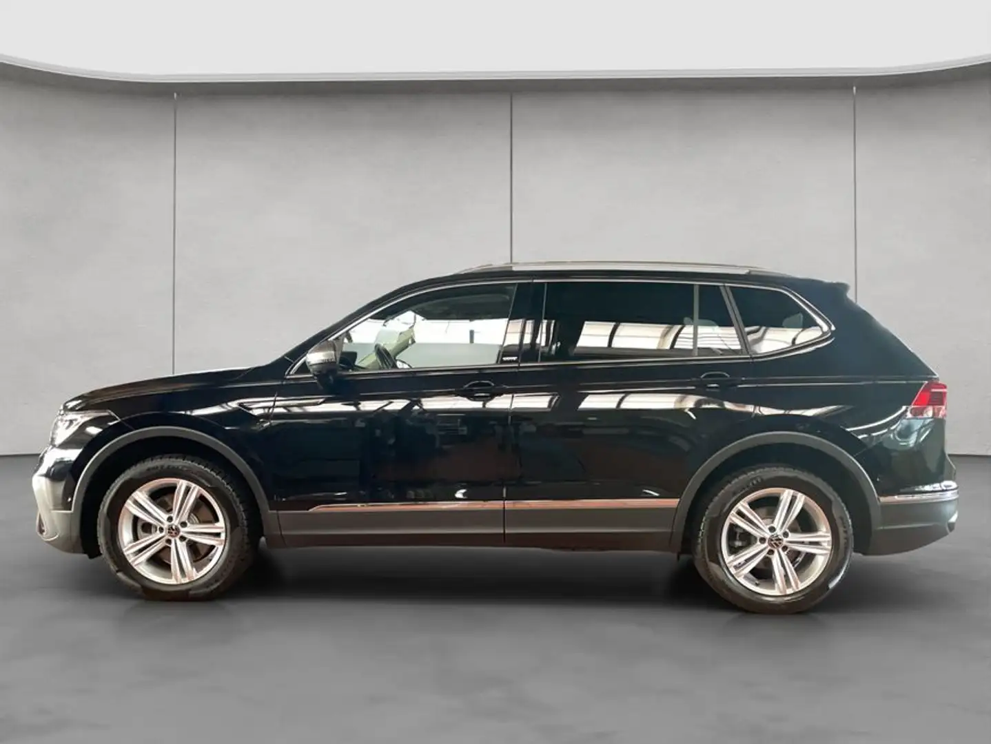 Volkswagen Tiguan Allspace 2.0 TSI 4Motion DSG Navi IQ Light Schwarz - 2