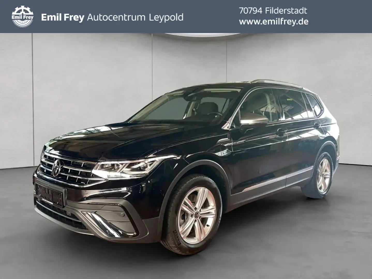 Volkswagen Tiguan Allspace 2.0 TSI 4Motion DSG Navi IQ Light Schwarz - 1