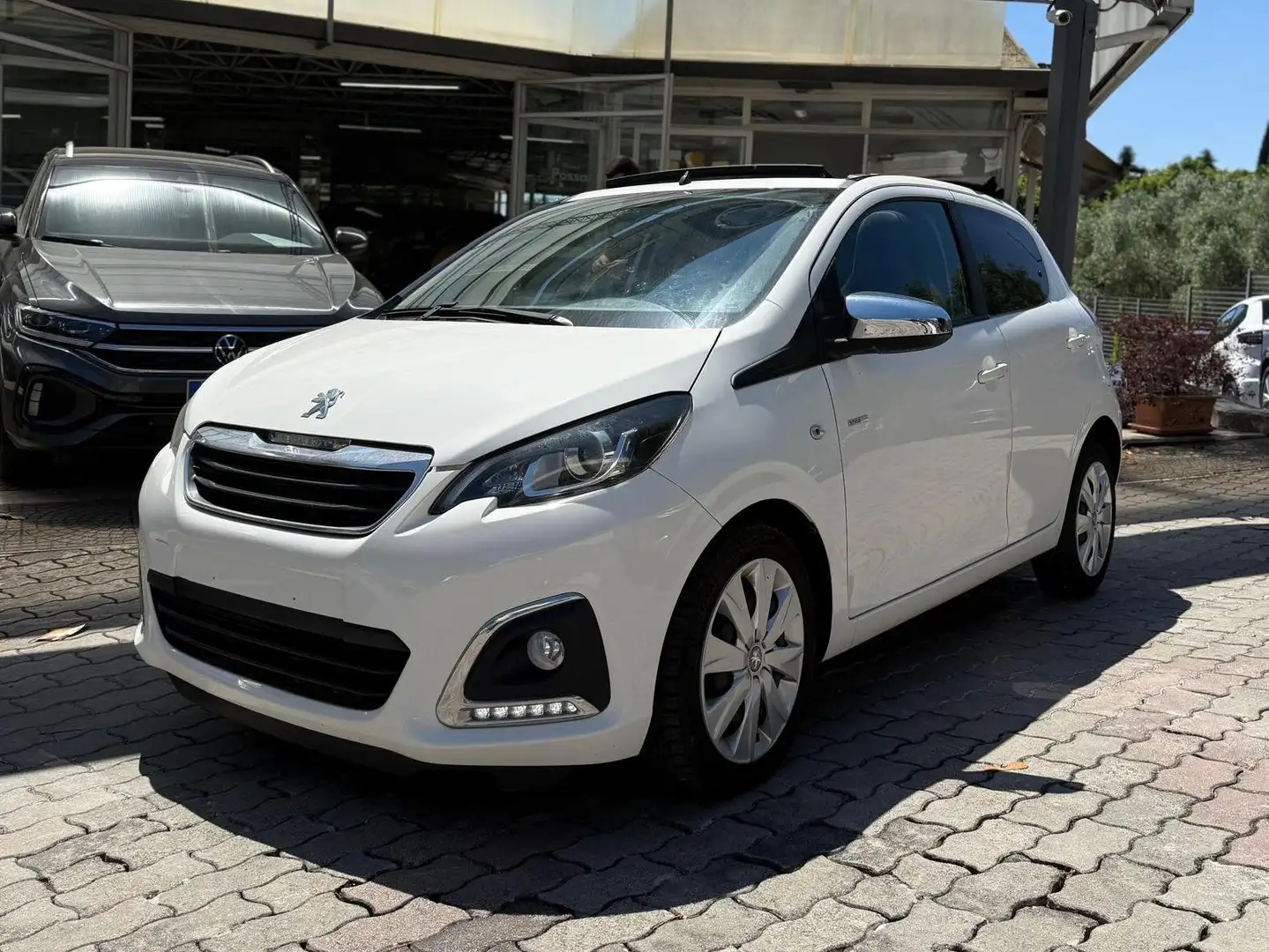 Peugeot 108 1.0 CABRIO Weiß - 1