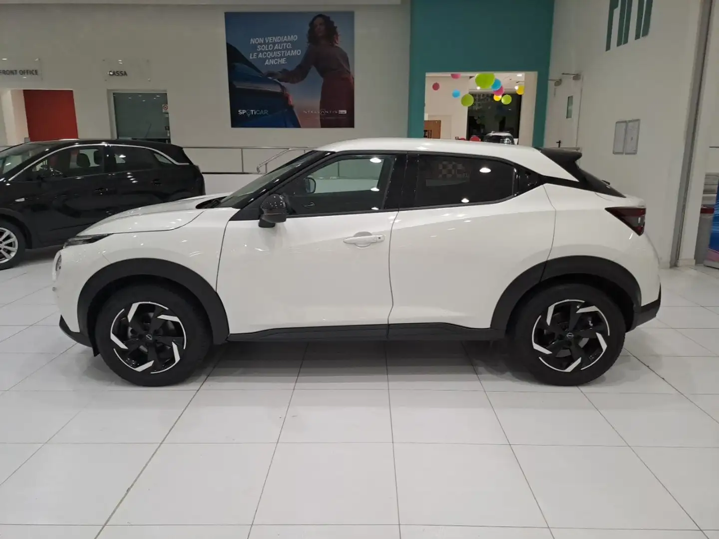 Nissan Juke 1.0 DIG-T 114 N-Connecta Mt Weiß - 2