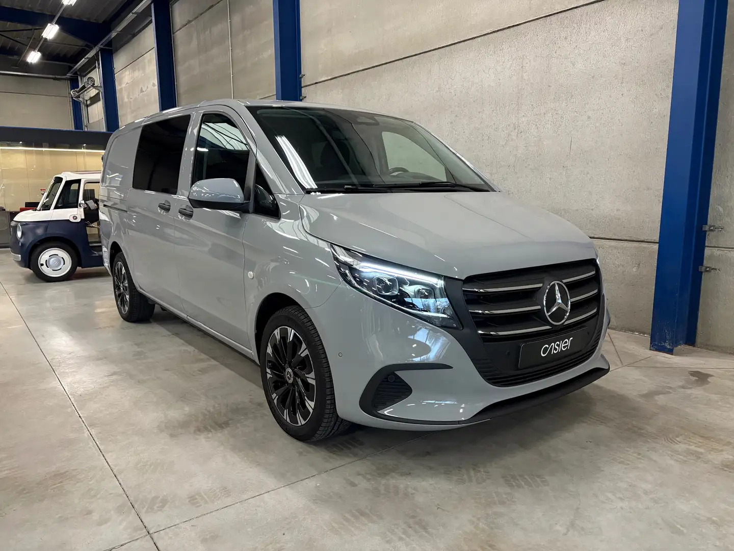 Mercedes-Benz Vito 116 CDI Mixto Lang Aut. SELECT l Leather l Blind S Gris - 2