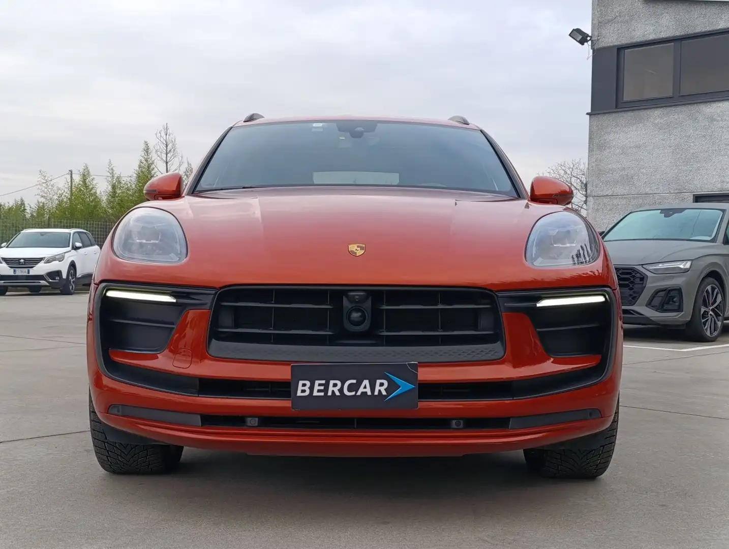 Porsche Macan 2.0 T*TETTO*SEDILI RISCALDATI+VENTILATI*BOSE*VOLA Orange - 2