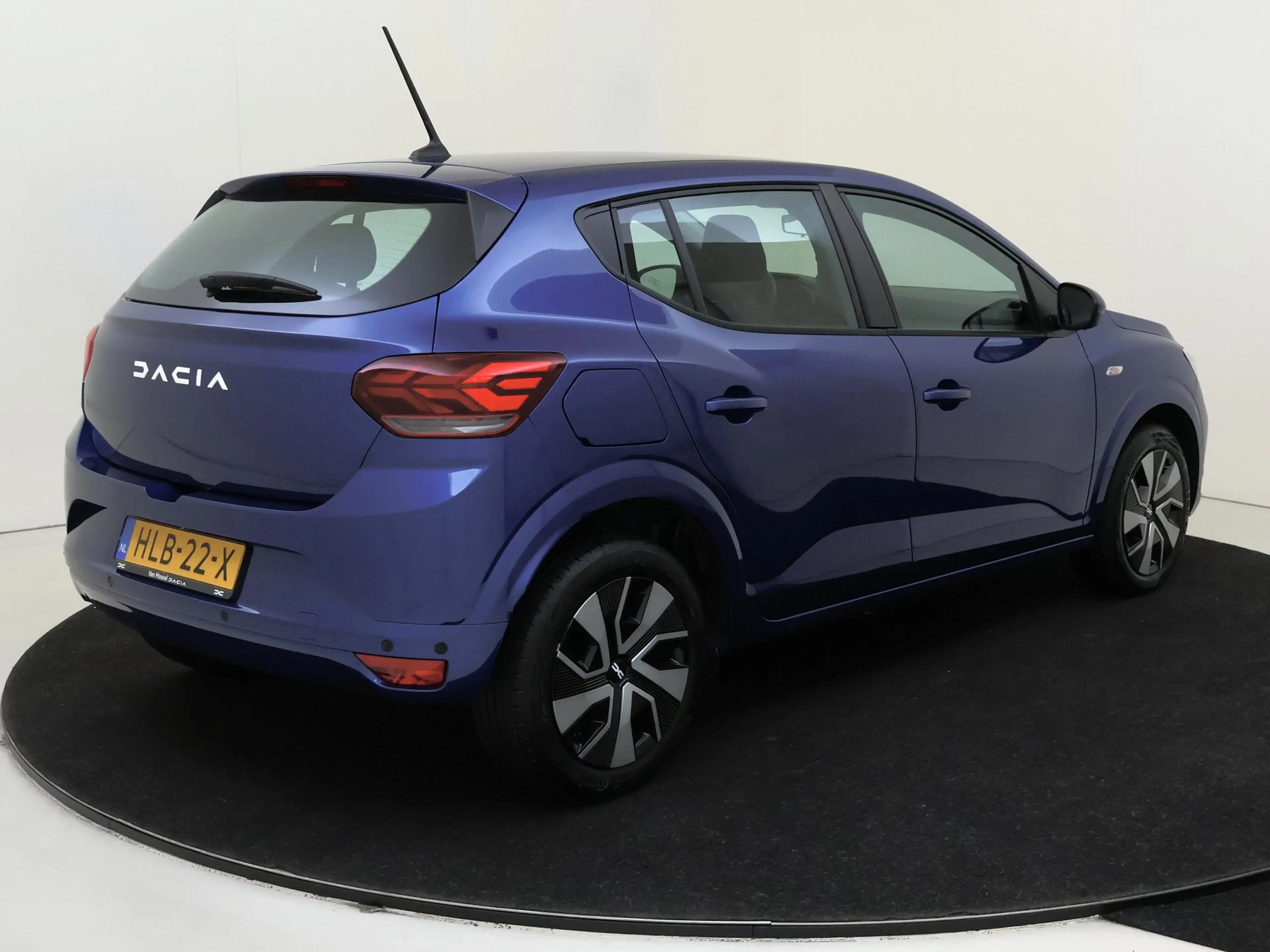 Dacia Sandero 1.0 TCe 90 PK Expression PDC Voor en Achter | Airc — photo 8