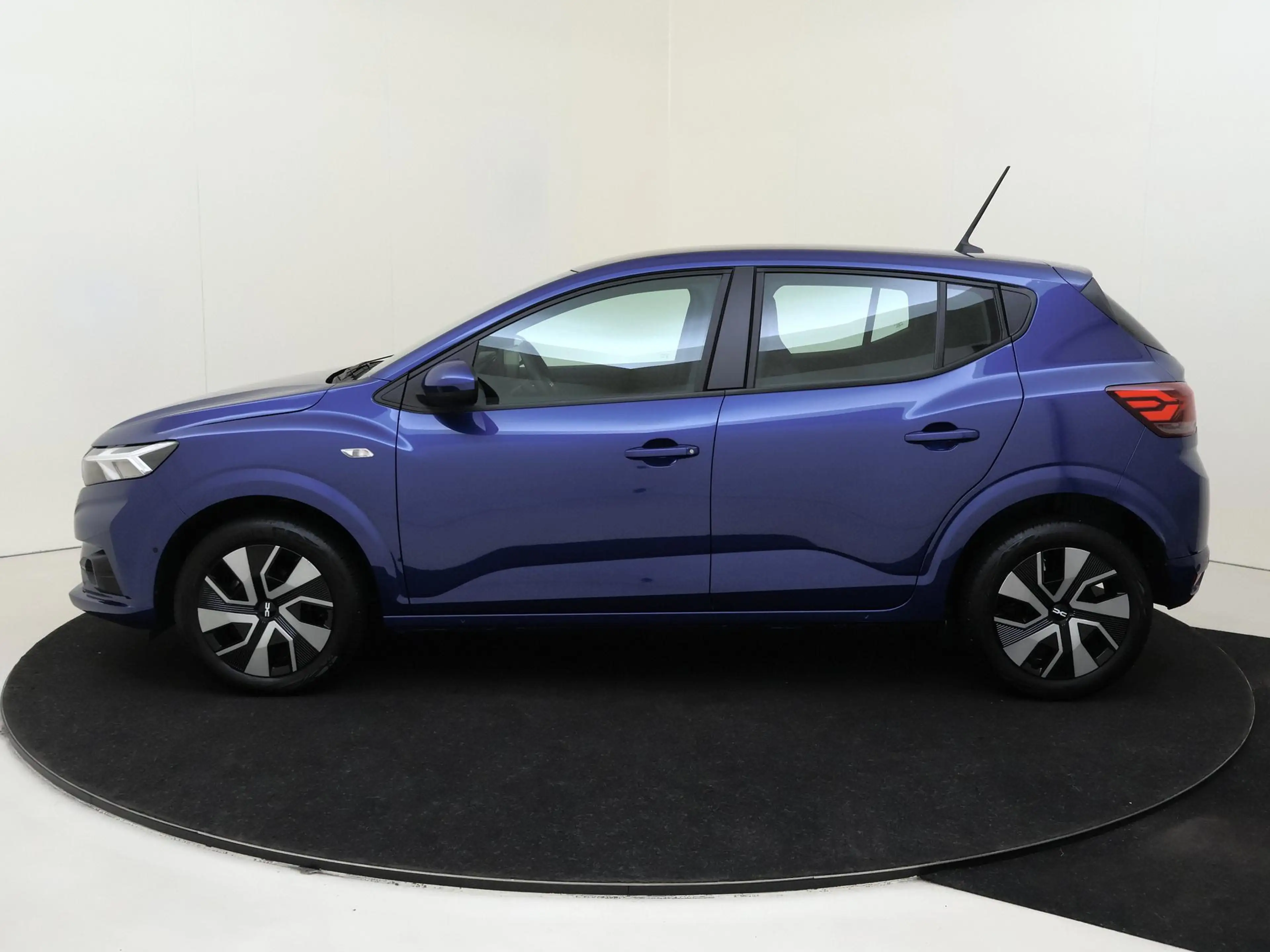 Dacia Sandero 1.0 TCe 90 PK Expression PDC Voor en Achter | Airc — photo 5