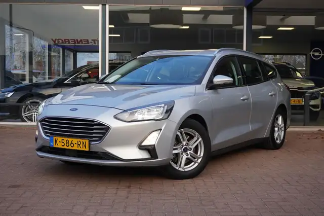 Ford Focus Wagon 1.0 EcoBoost Hybrid Trend Edition Business |