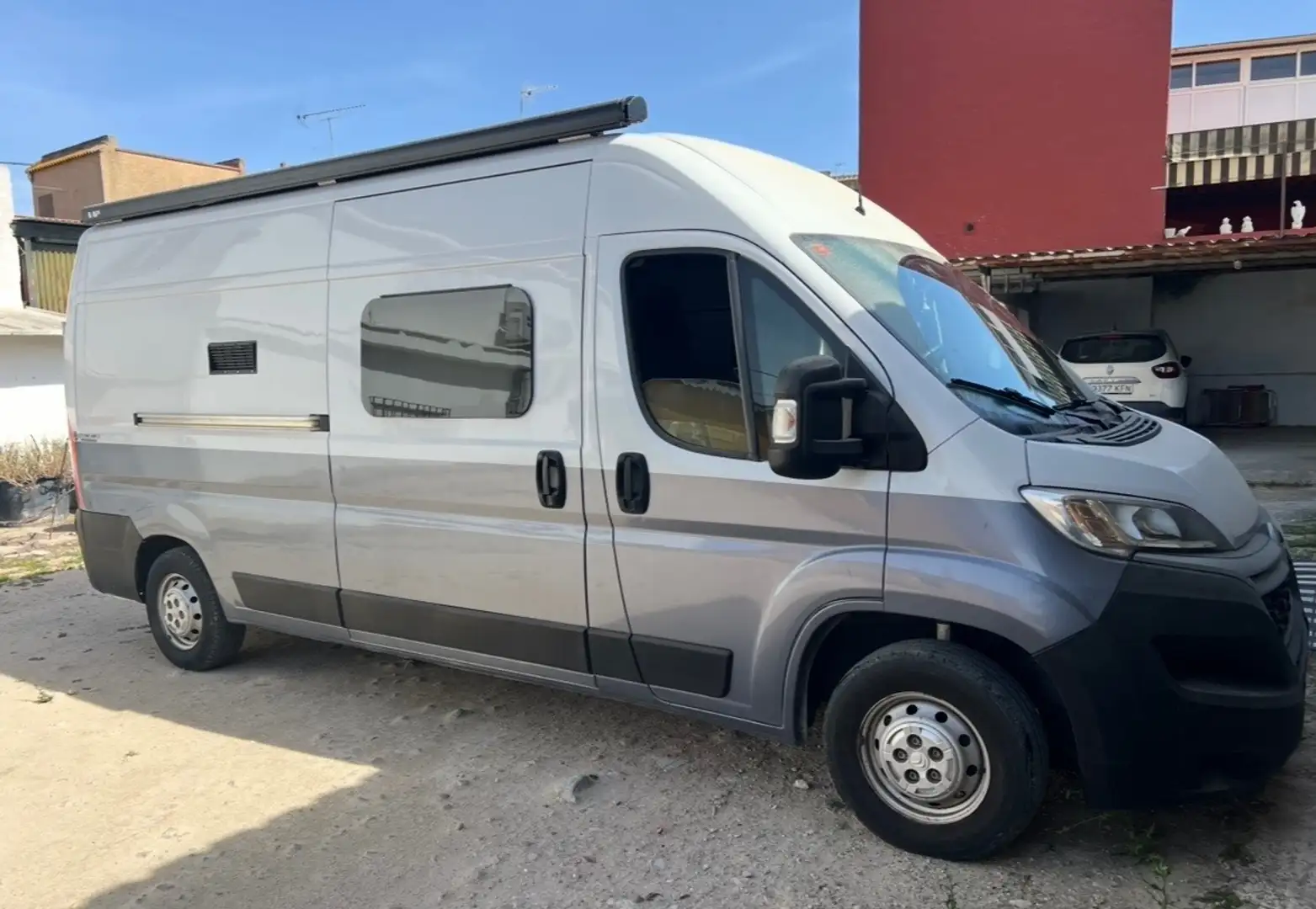 Citroen Jumper Jumper Fg. 2.0BlueHDi 35 L3H2 110 Blanco - 2