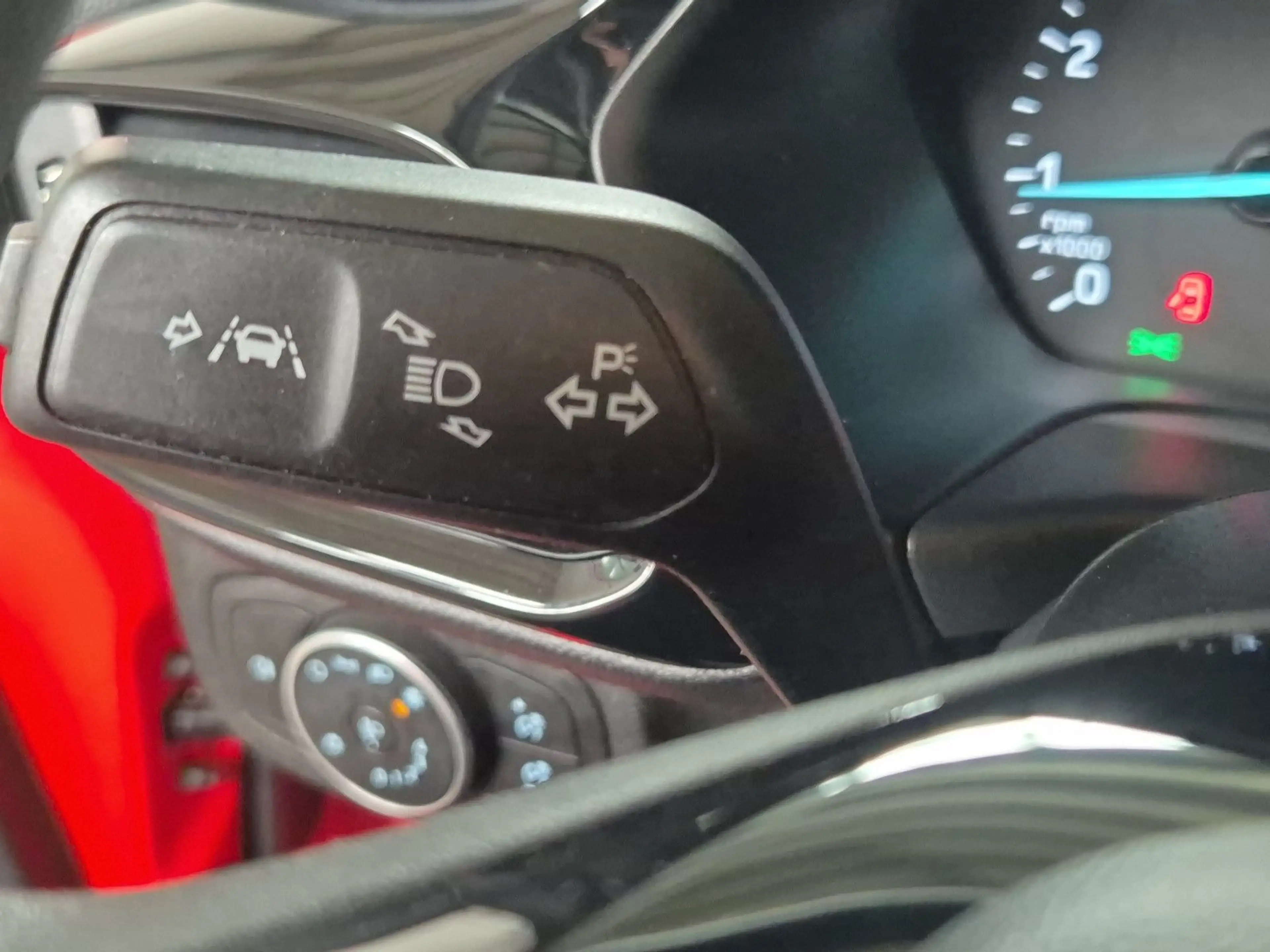 Ford Fiesta 1,1 52kW — photo 15