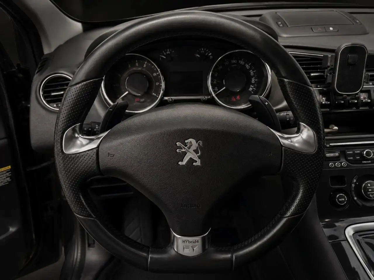 Peugeot 3008 3008 Hybrid — photo 10