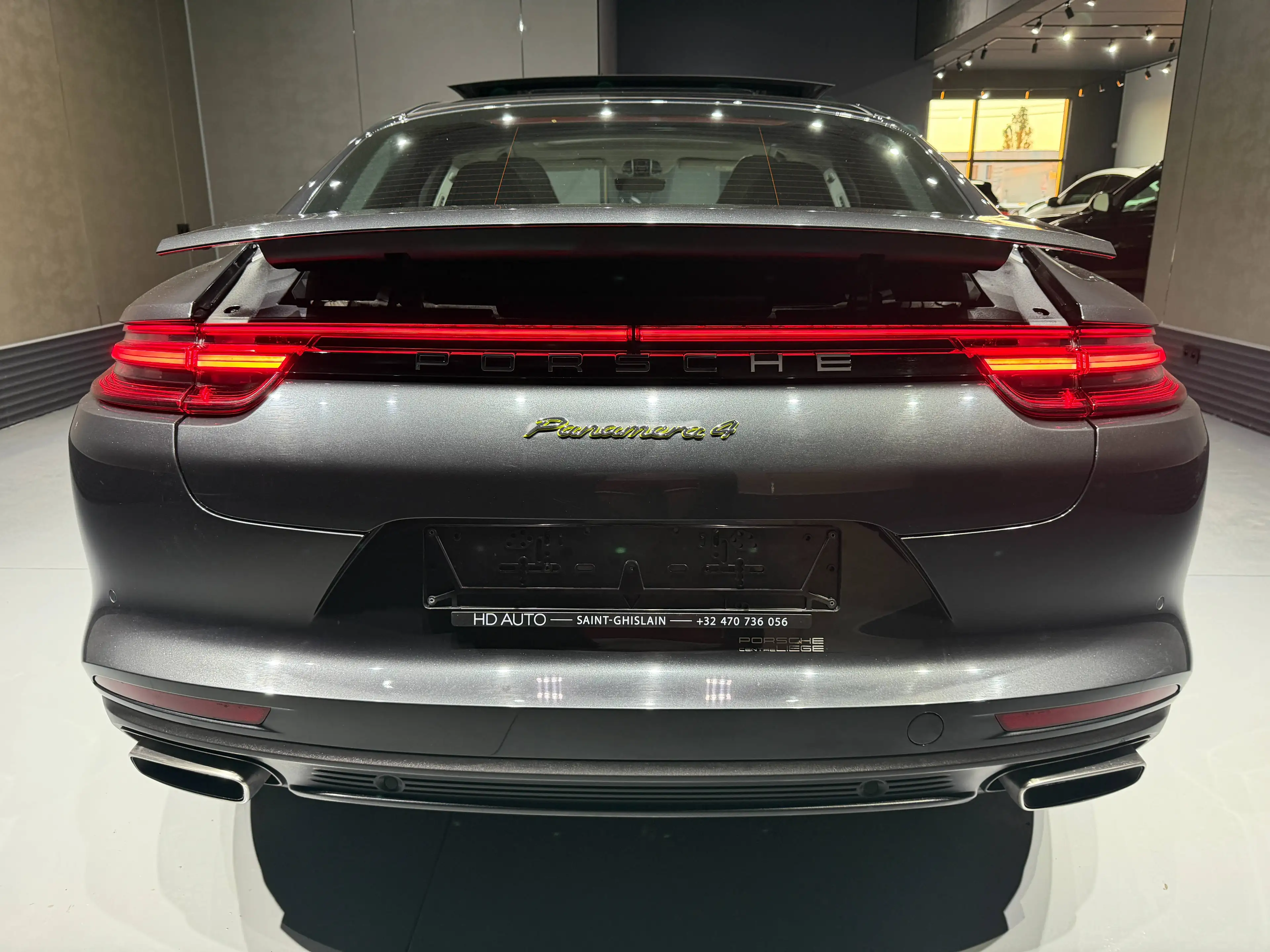 Porsche Panamera Panamera 4 e-Hybrid 3.0i V6 Tiptronic S/TOIT PANORAMIQUE/PACK SPORT CHRONO/XENON LED// — photo 9