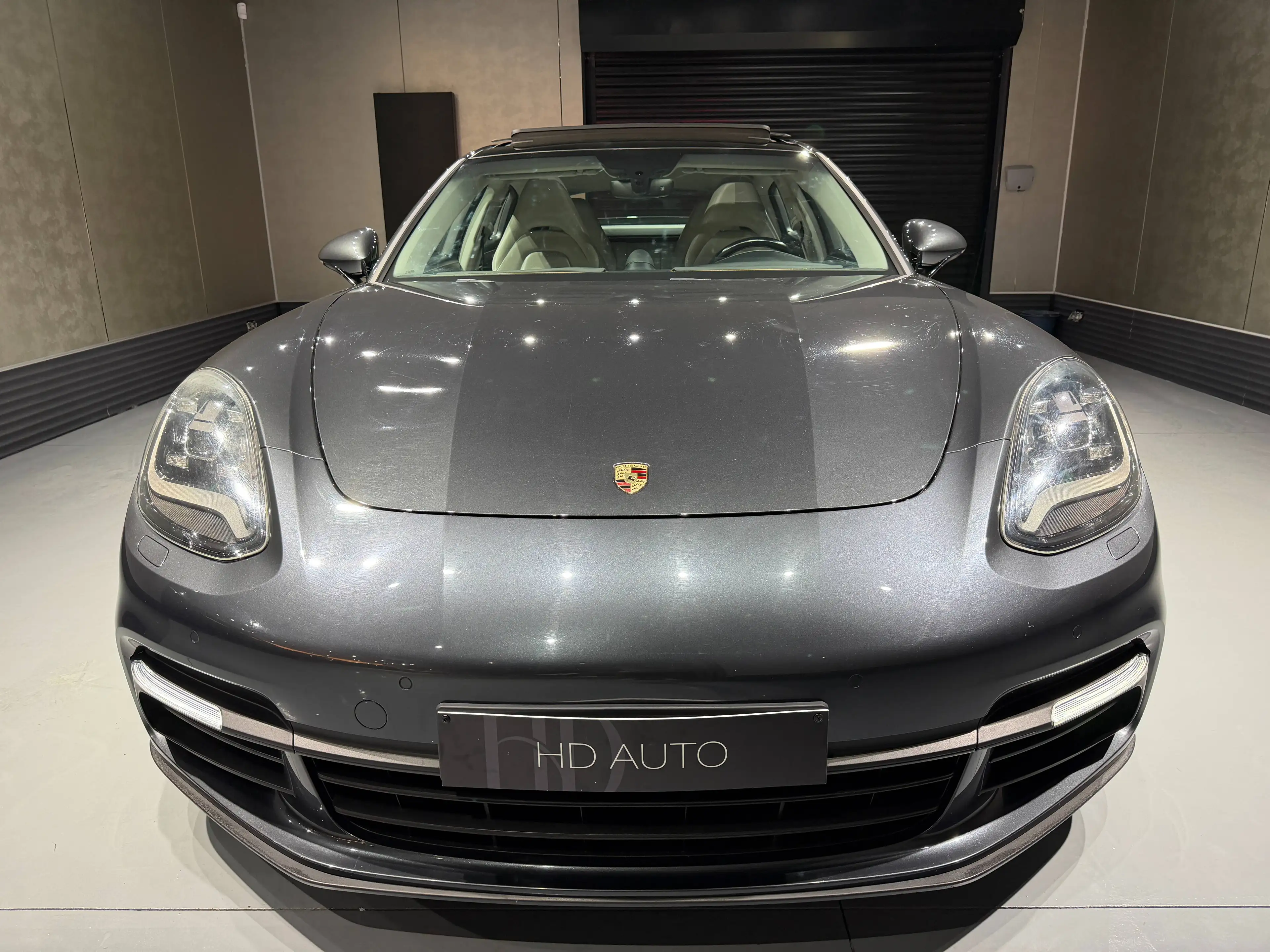 Porsche Panamera Panamera 4 e-Hybrid 3.0i V6 Tiptronic S/TOIT PANORAMIQUE/PACK SPORT CHRONO/XENON LED// — photo 4