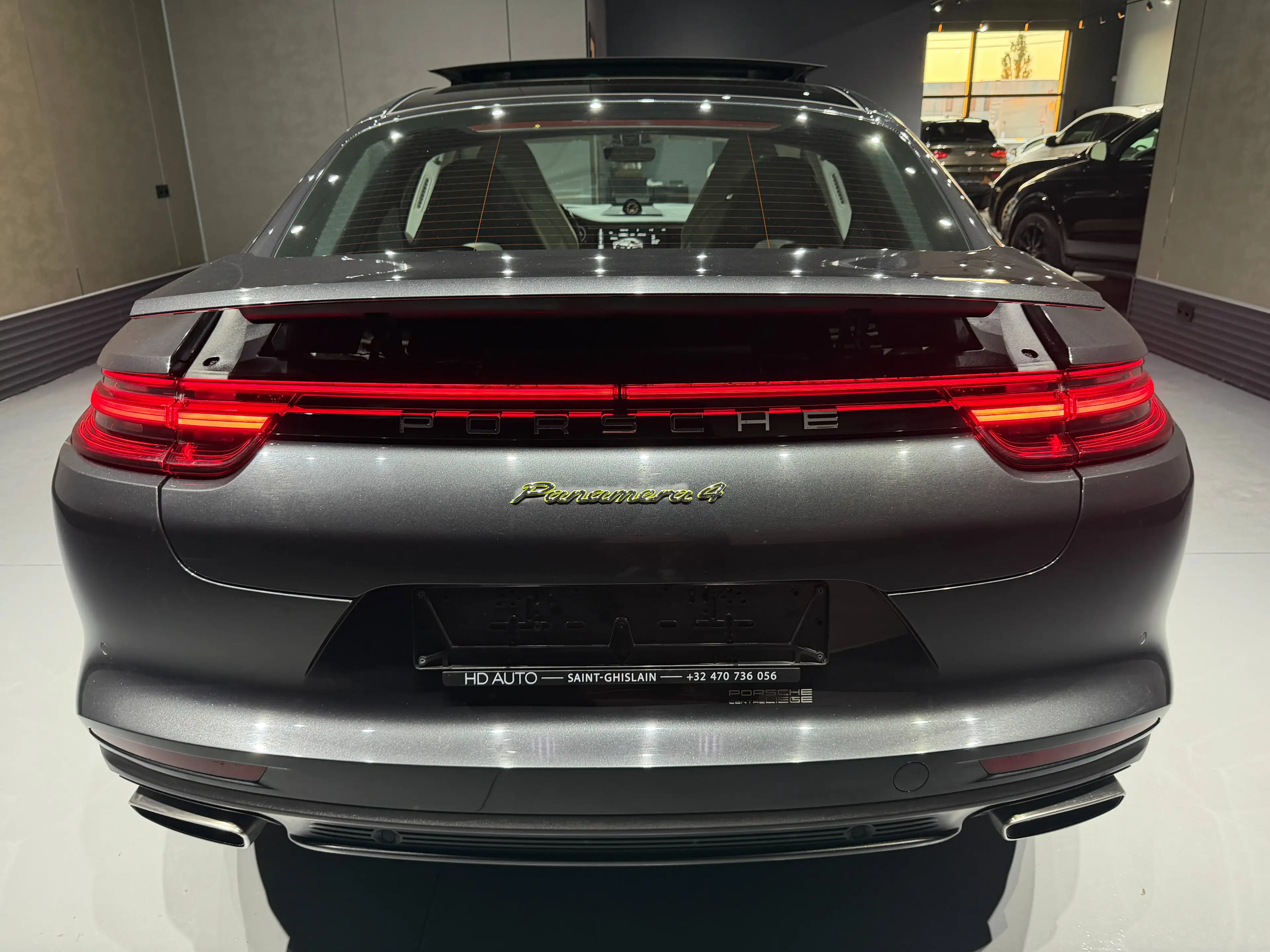 Porsche Panamera Panamera 4 e-Hybrid 3.0i V6 Tiptronic S/TOIT PANORAMIQUE/PACK SPORT CHRONO/XENON LED// — photo 10