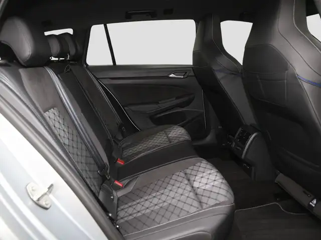 Volkswagen Golf view 12