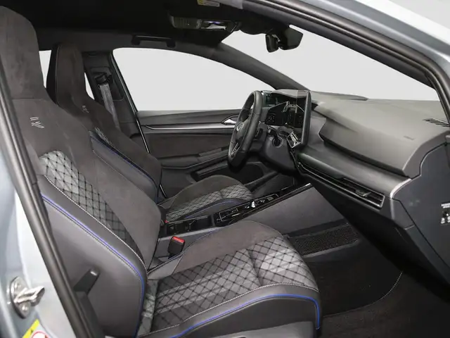 Volkswagen Golf view 9