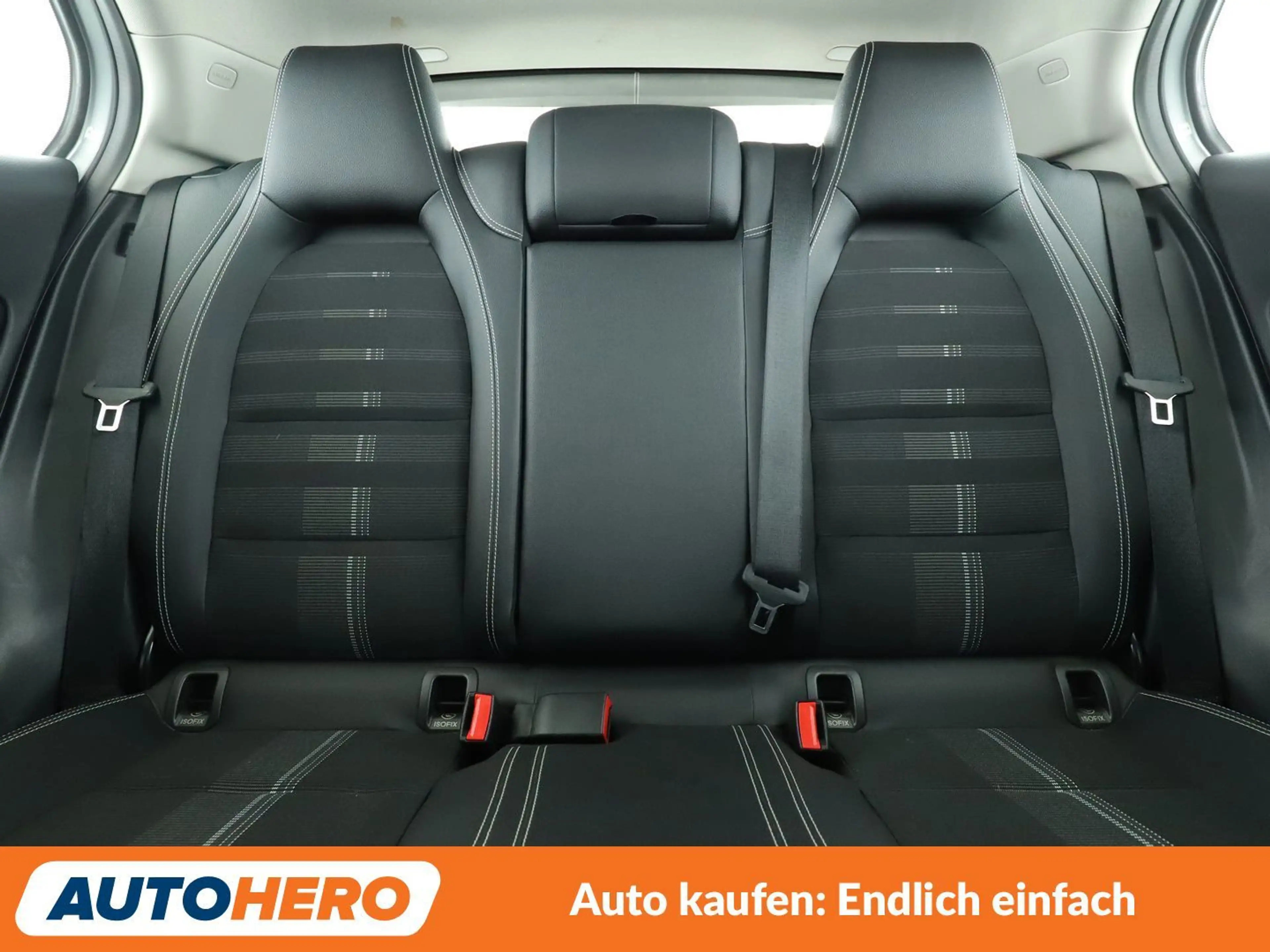 Mercedes-Benz GLA 180 Urban Aut.*LED*NAVI*TEMPO*CAM*PDC*SHZ*KLIMA* — photo 15