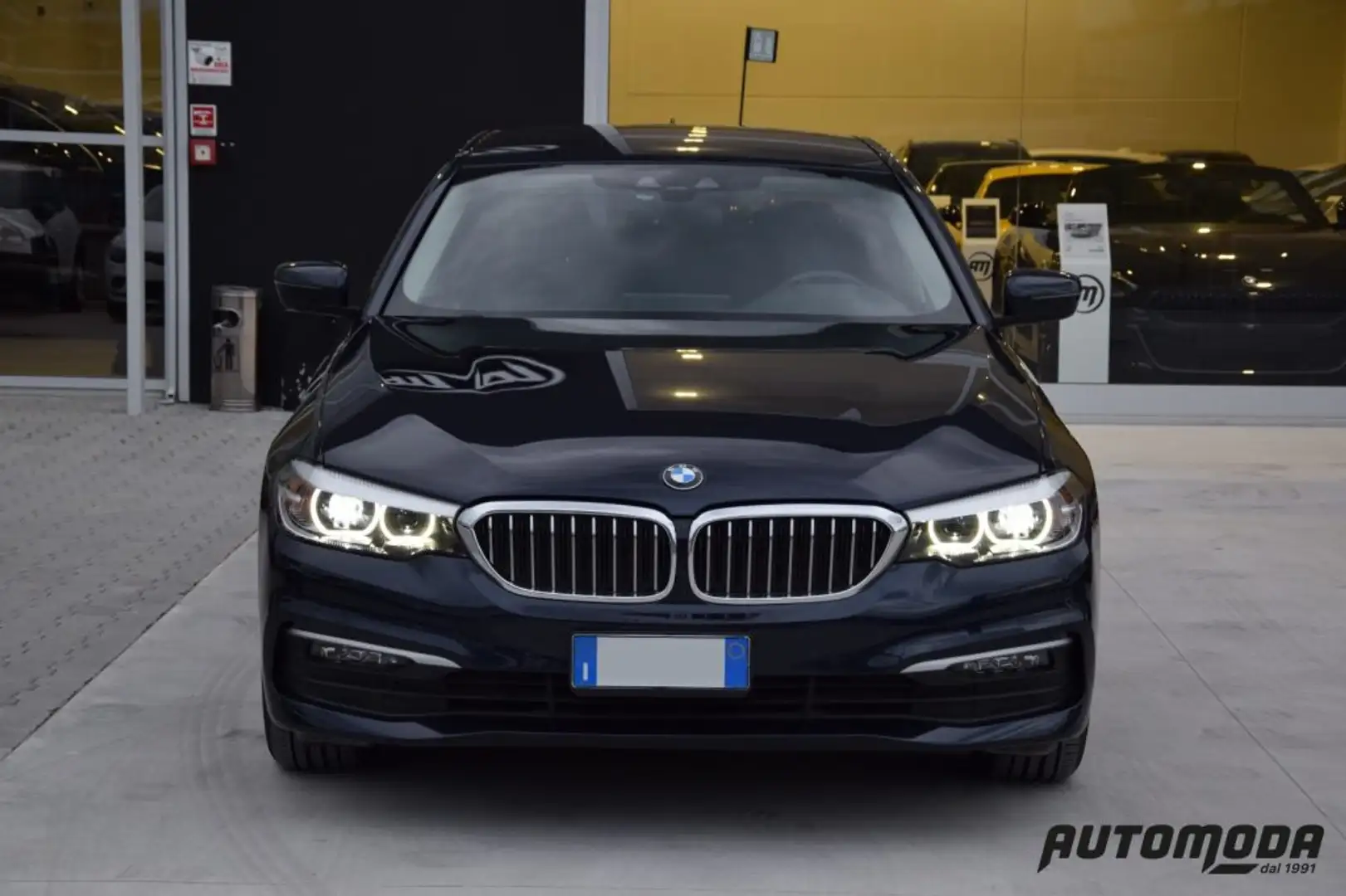 BMW 520 d xDrive Business Blu/Azzurro - 2