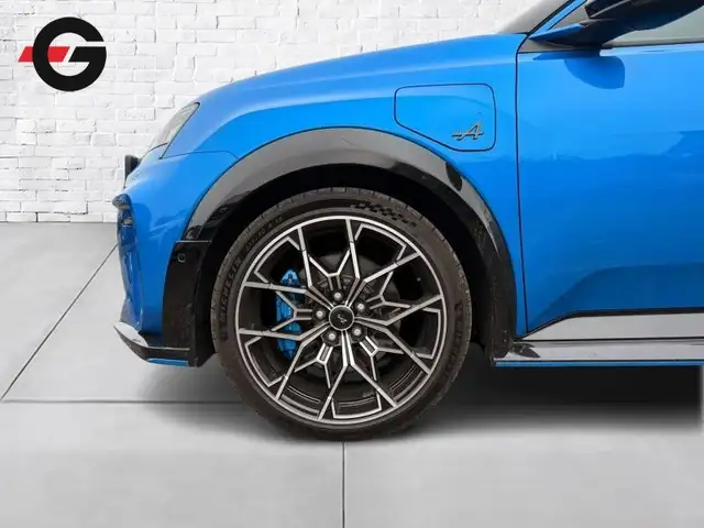 Alpine A290 view 7