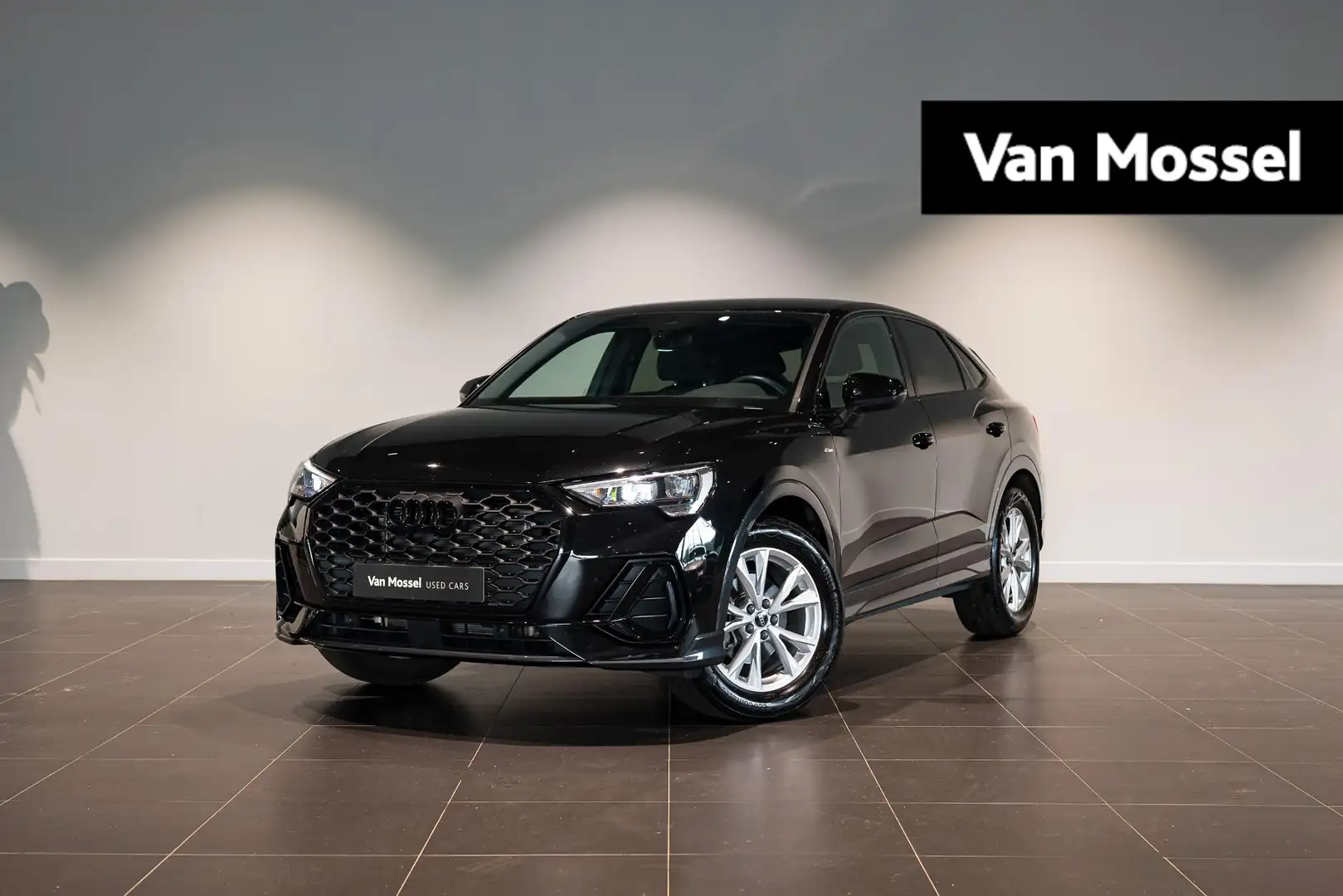 Audi Q3 Sportback 35 TFSI S tronic S Line Zwart - 1