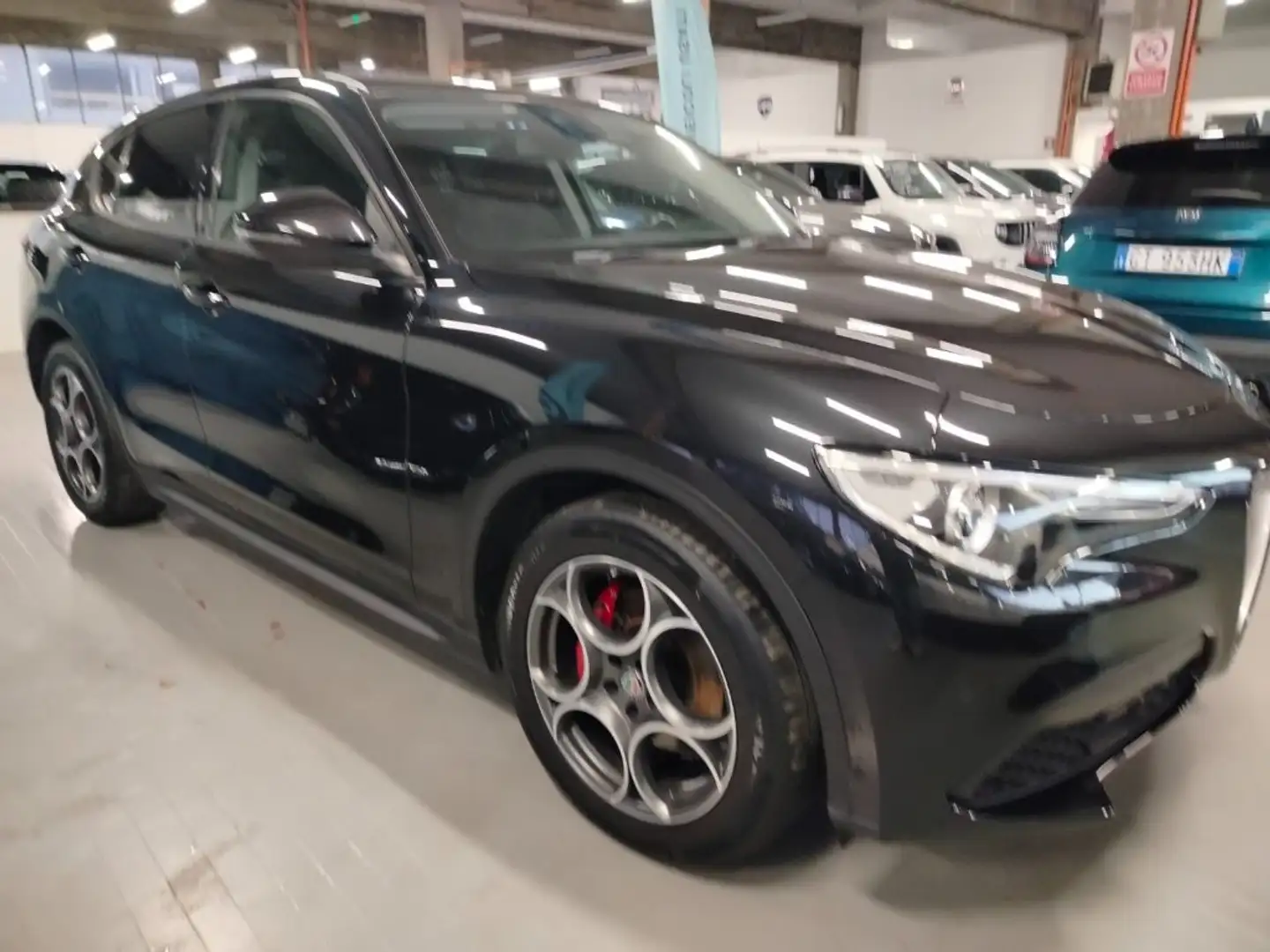 Alfa Romeo Stelvio 2.2 Turbodiesel 160 CV AT8 RWD Rosso Edizione Zwart - 2