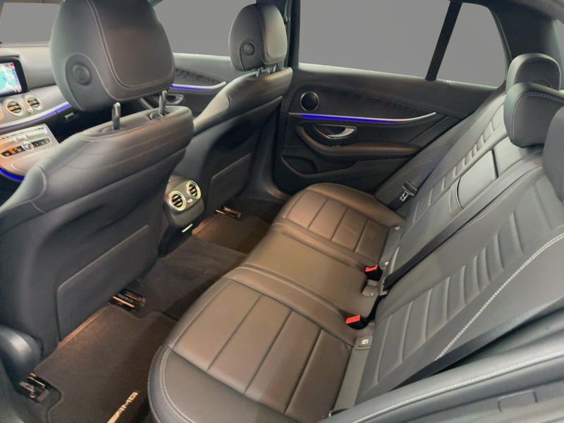 Mercedes-Benz E 450 T AMG Line 4Matic PANO LUFT LEDER 360°KAM — photo 7