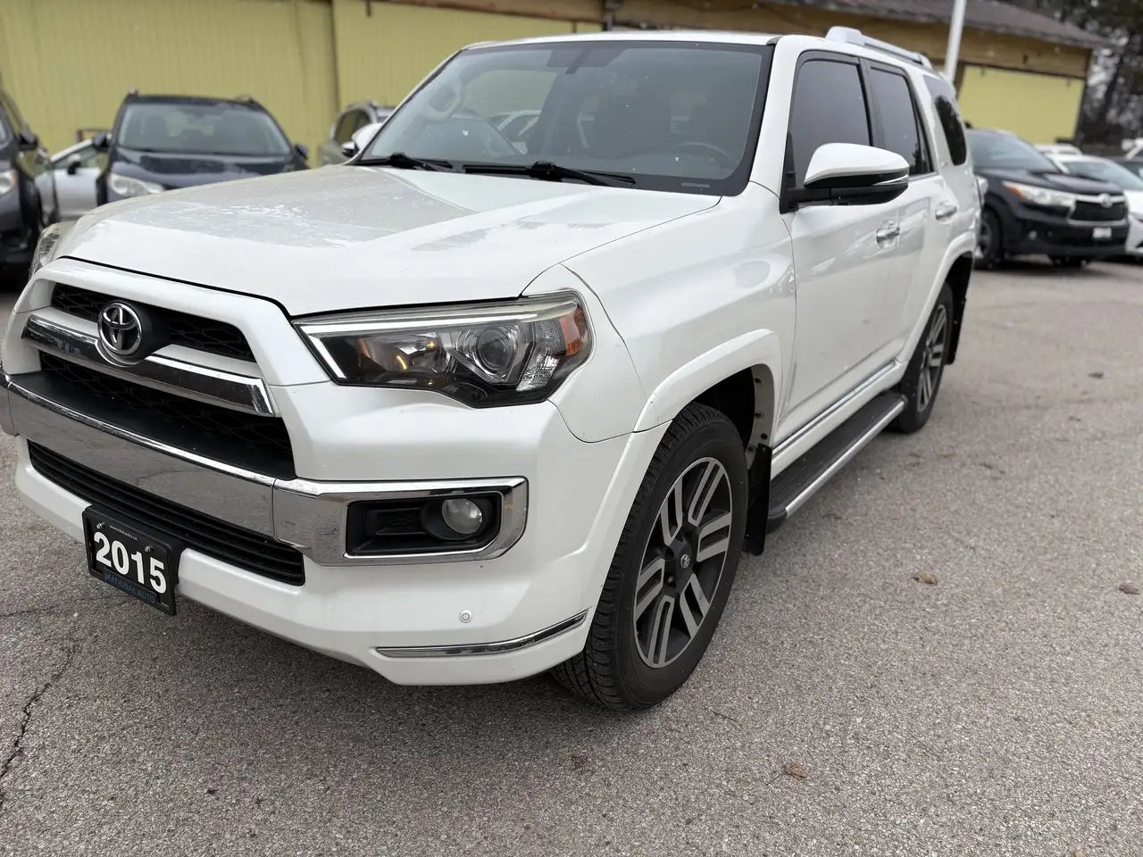 Toyota 4-Runner снимка Toyota 4-Runner