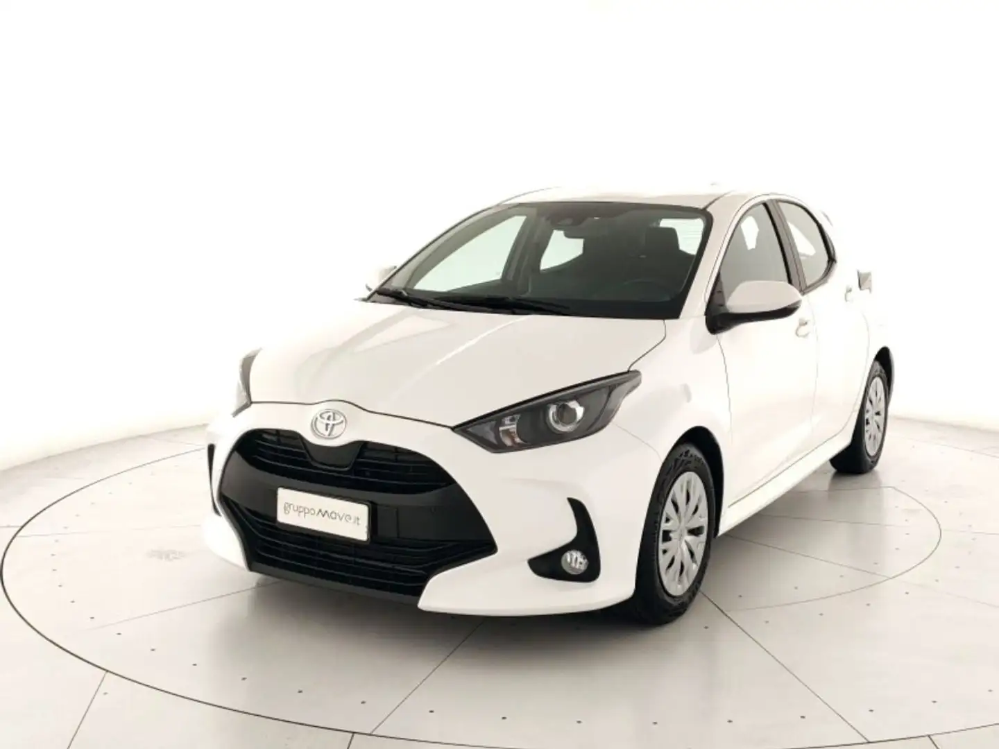 Toyota Yaris 1.0 Active Blanc - 1