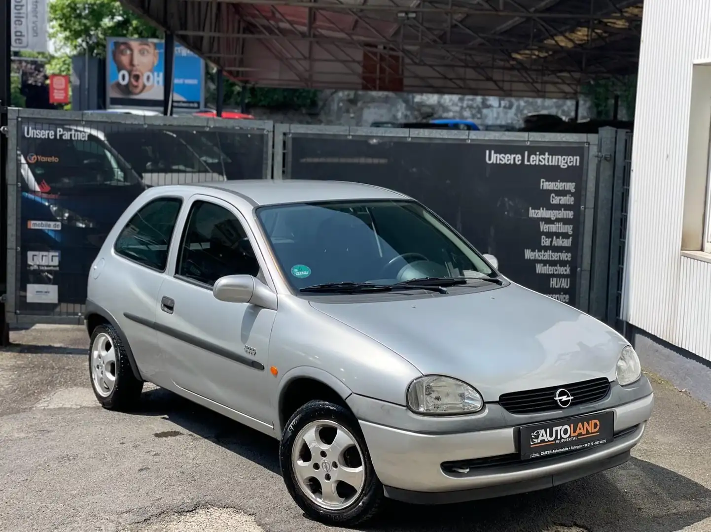 Opel Corsa 1.0 12V*EDITION 2000*Klima*Servo* Silber - 1