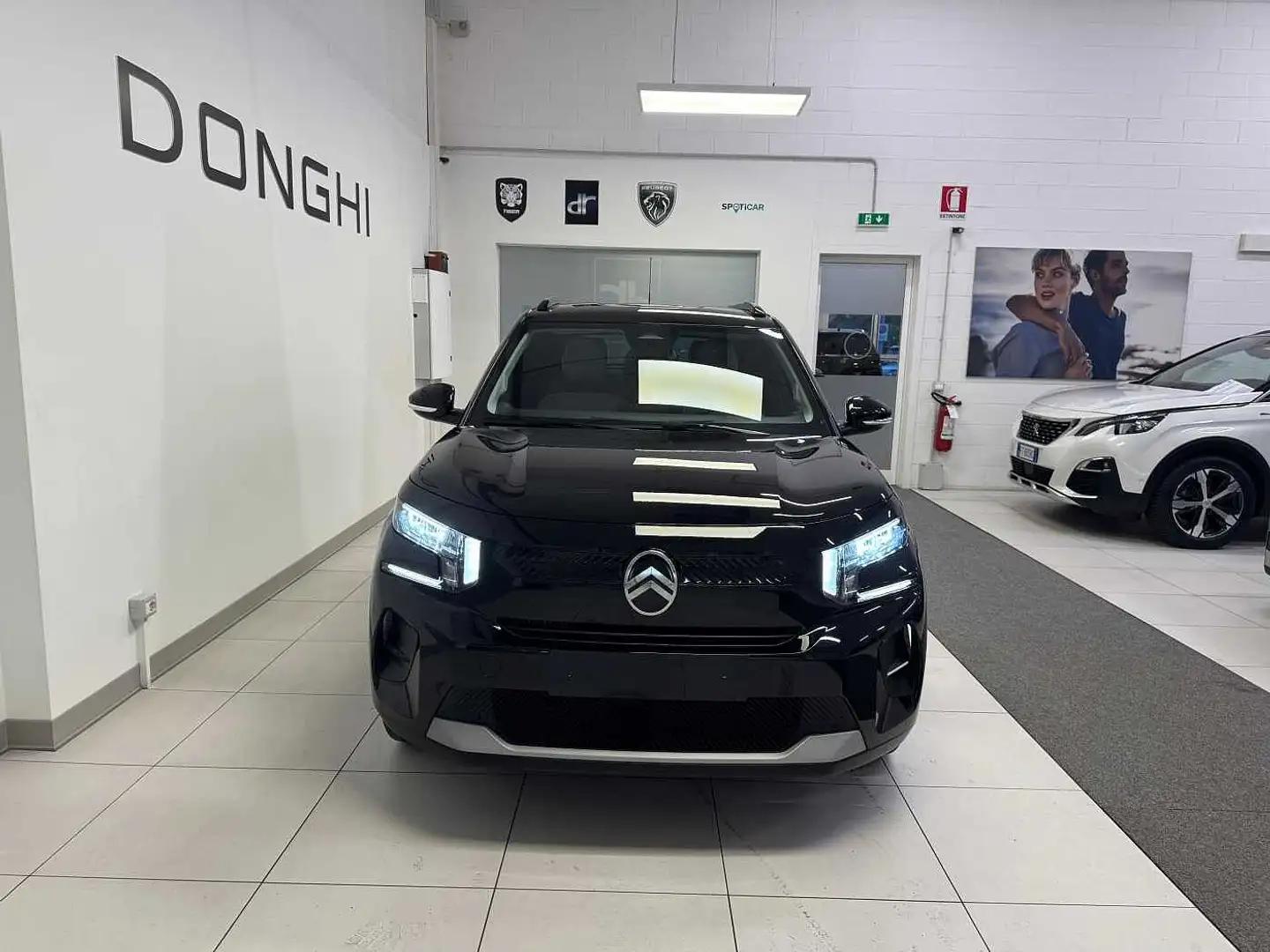 Citroen C3 Max PureTech 100cv S&S AZIENDALE! PREZZO REALE! Schwarz - 2