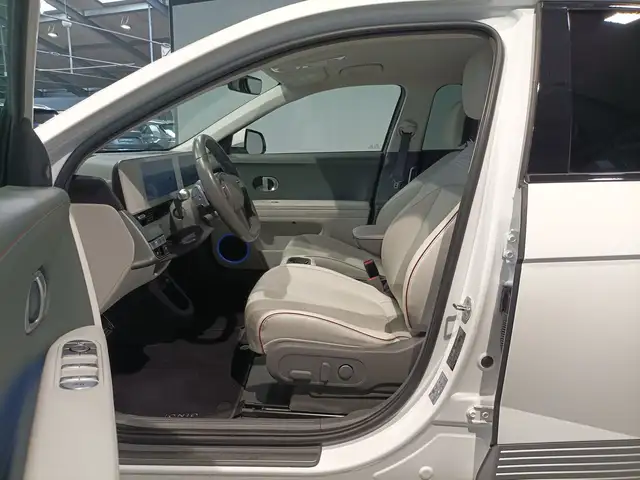 Hyundai IONIQ 5 view 8