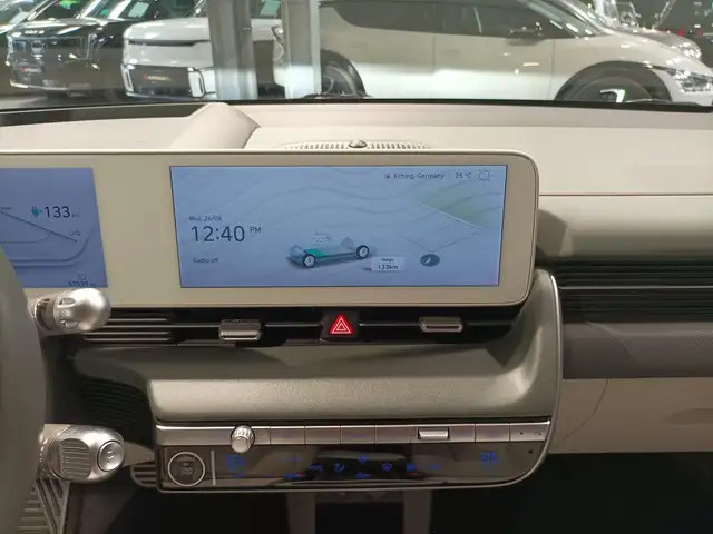 Hyundai IONIQ 5 view 12