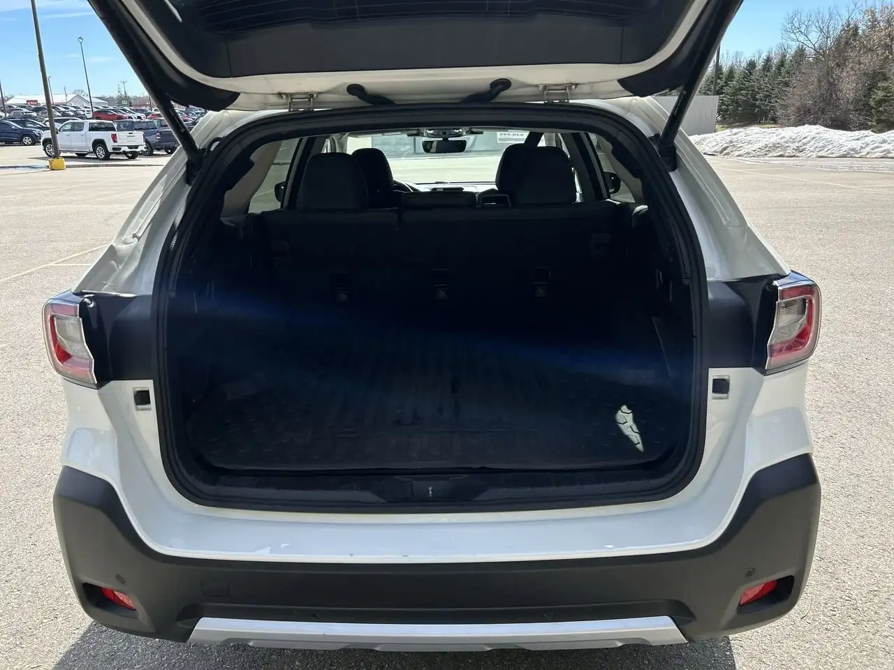 Subaru OUTBACK снимка Subaru OUTBACK