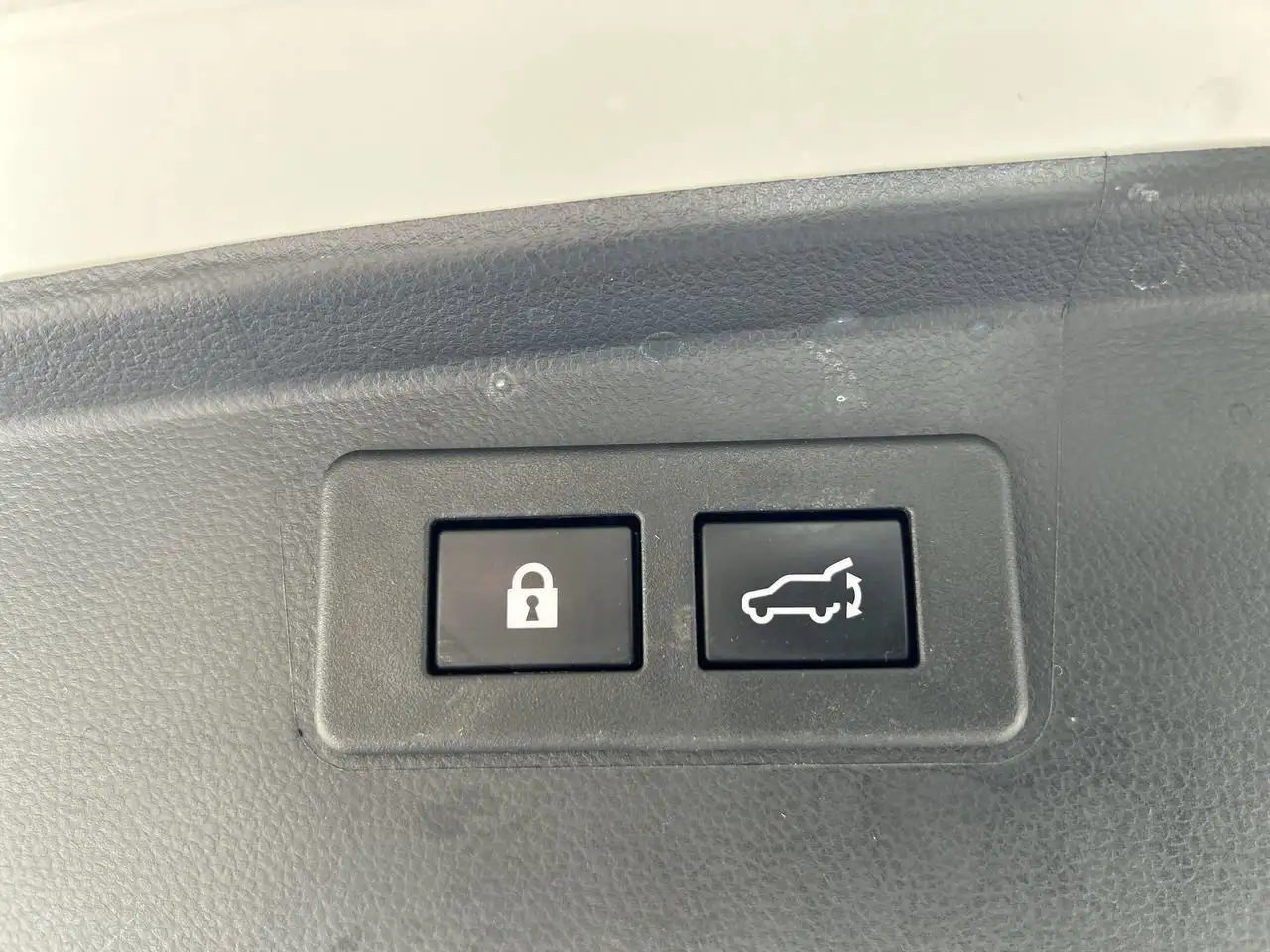 Subaru OUTBACK снимка Subaru OUTBACK