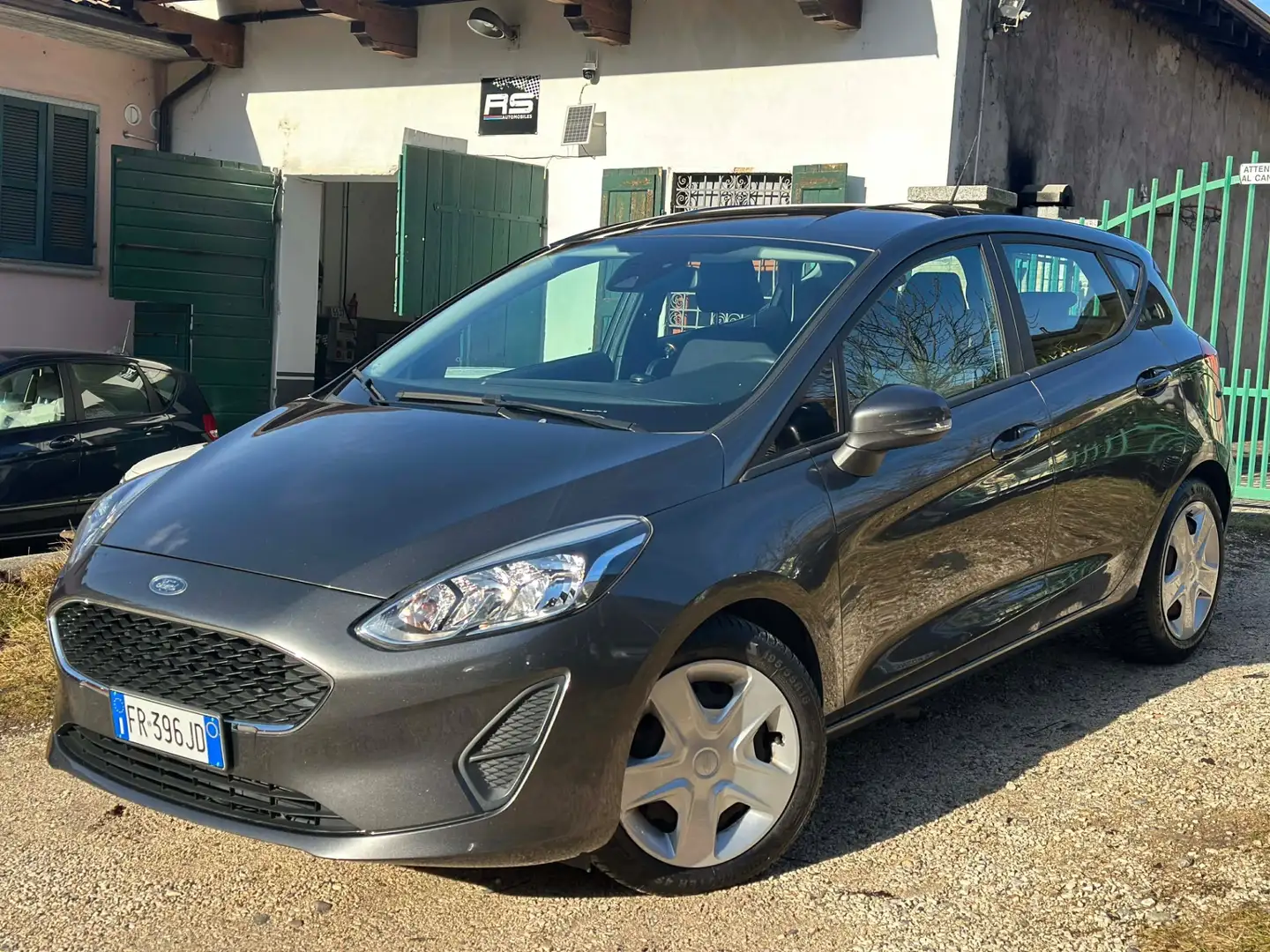 Ford Fiesta Fiesta 1.5 TDCi 5 porte Plus Grau - 1