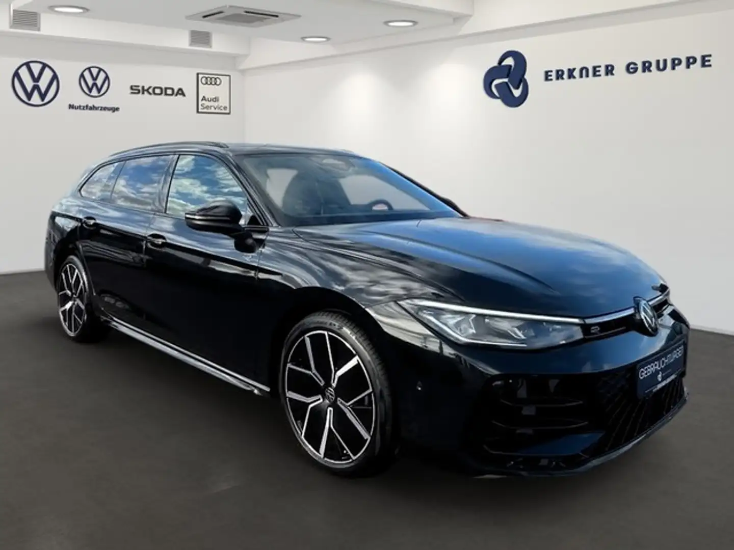 Volkswagen Passat Variant 2.0TDI DSG R-Line +ACC+AHK+LEDER+IQ LIGHT+++ Schwarz - 2