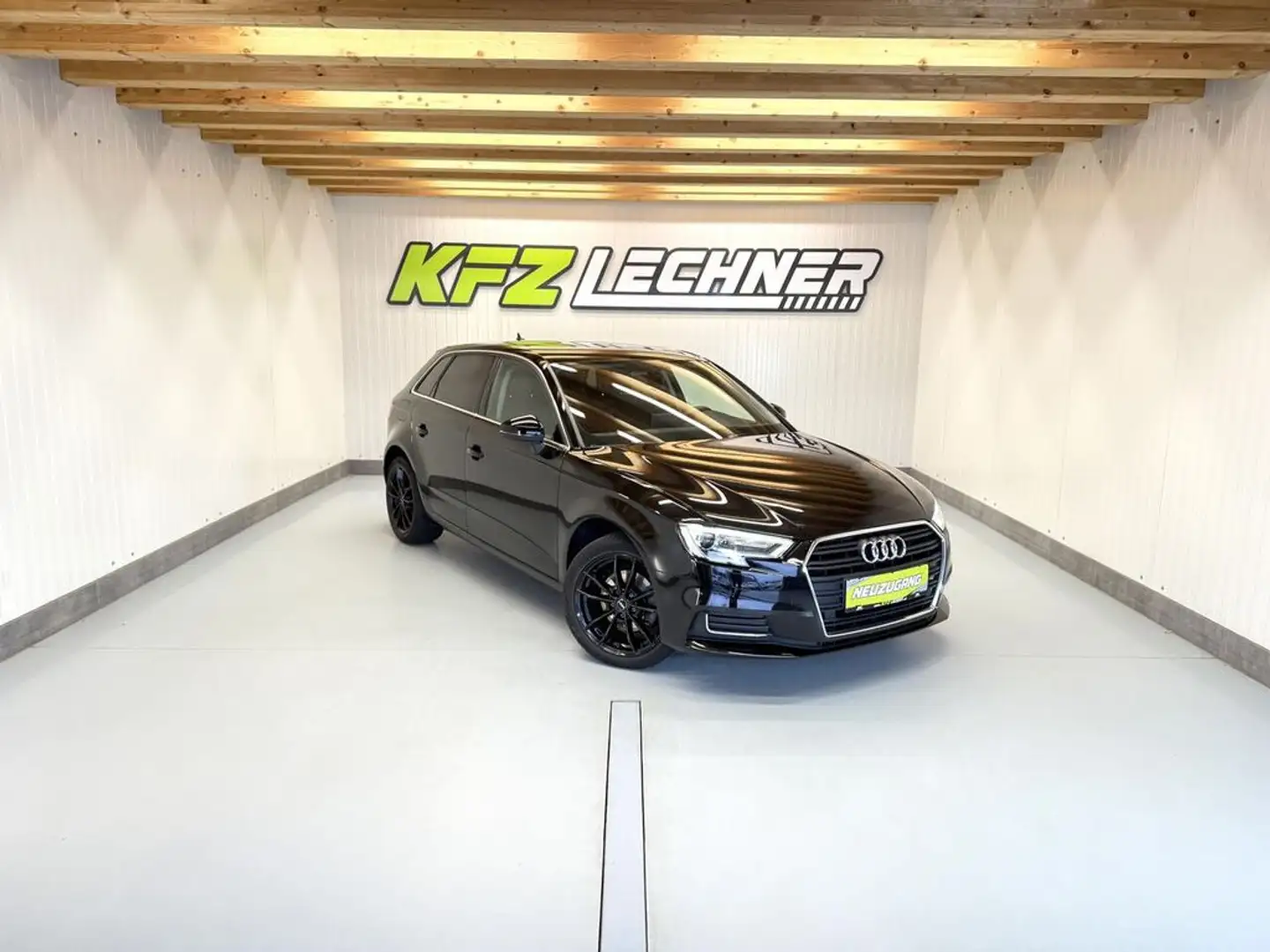 Audi A3 SB 30 TFSI ''XENON*NAVI*SITZH*FREISPR'' Schwarz - 1
