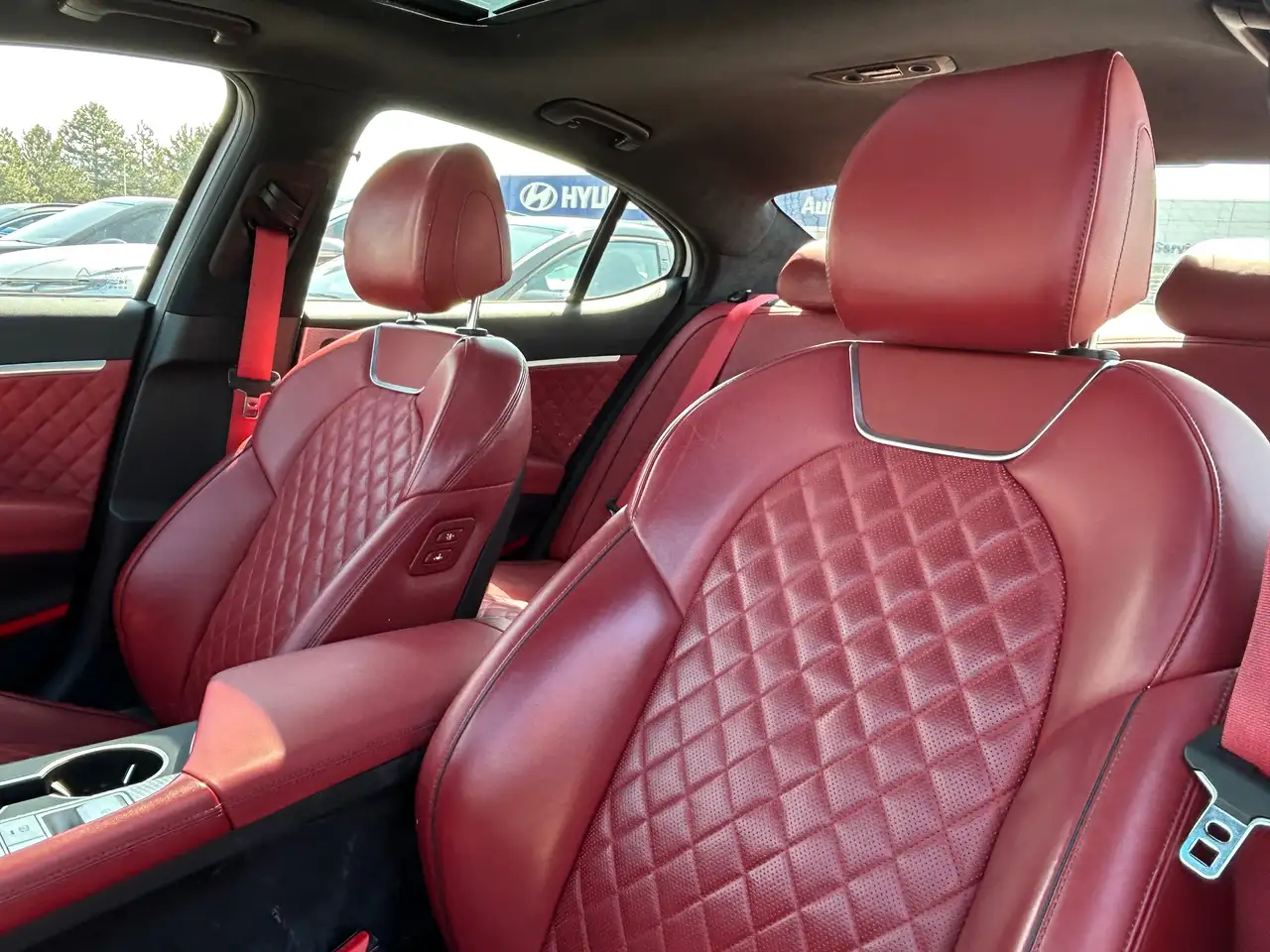 Genesis G70 снимка Genesis G70