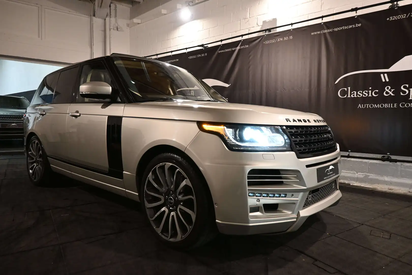 Land Rover Range Rover 4.4 SDV8 Autobiography / OVERFINCH / UTILITAIRE siva - 2