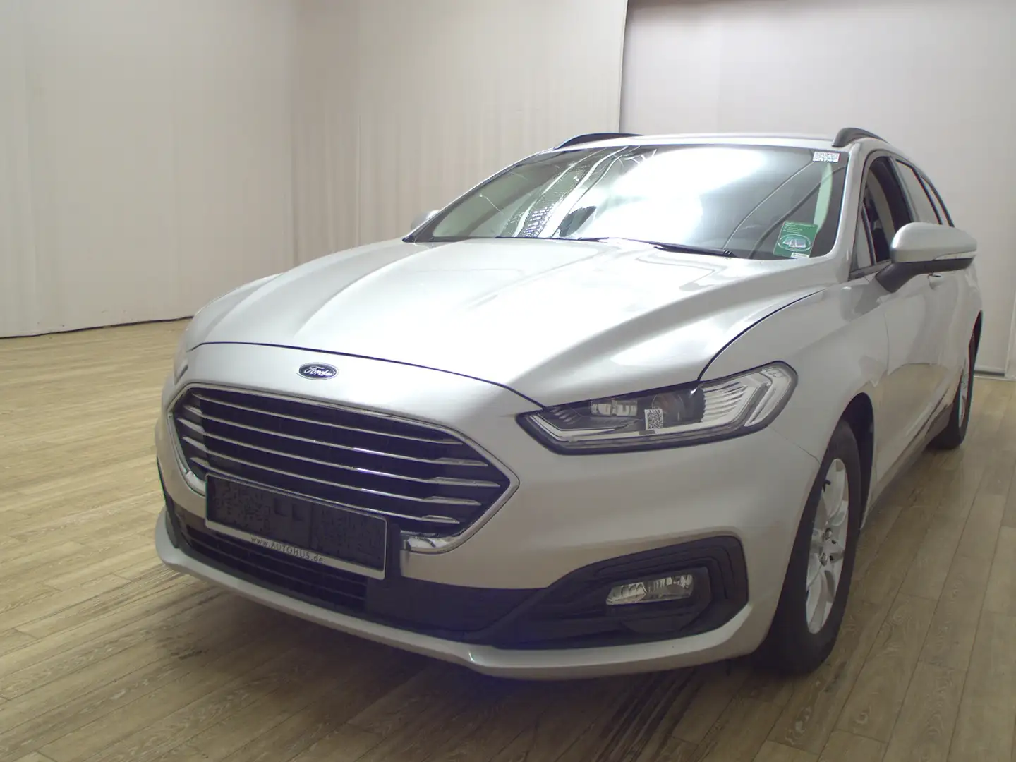 Ford Mondeo Turnier 2.0 EB Trend Navi LED Shz Silber - 2