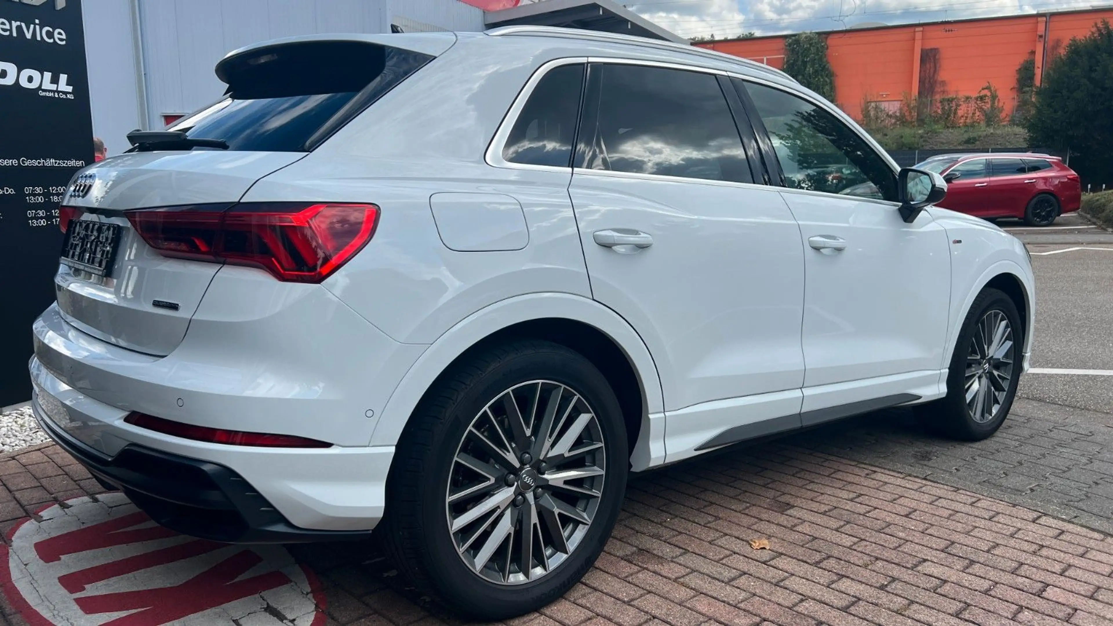 Audi Q3 40 TFSI quattro S line / top gepflegt — photo 7
