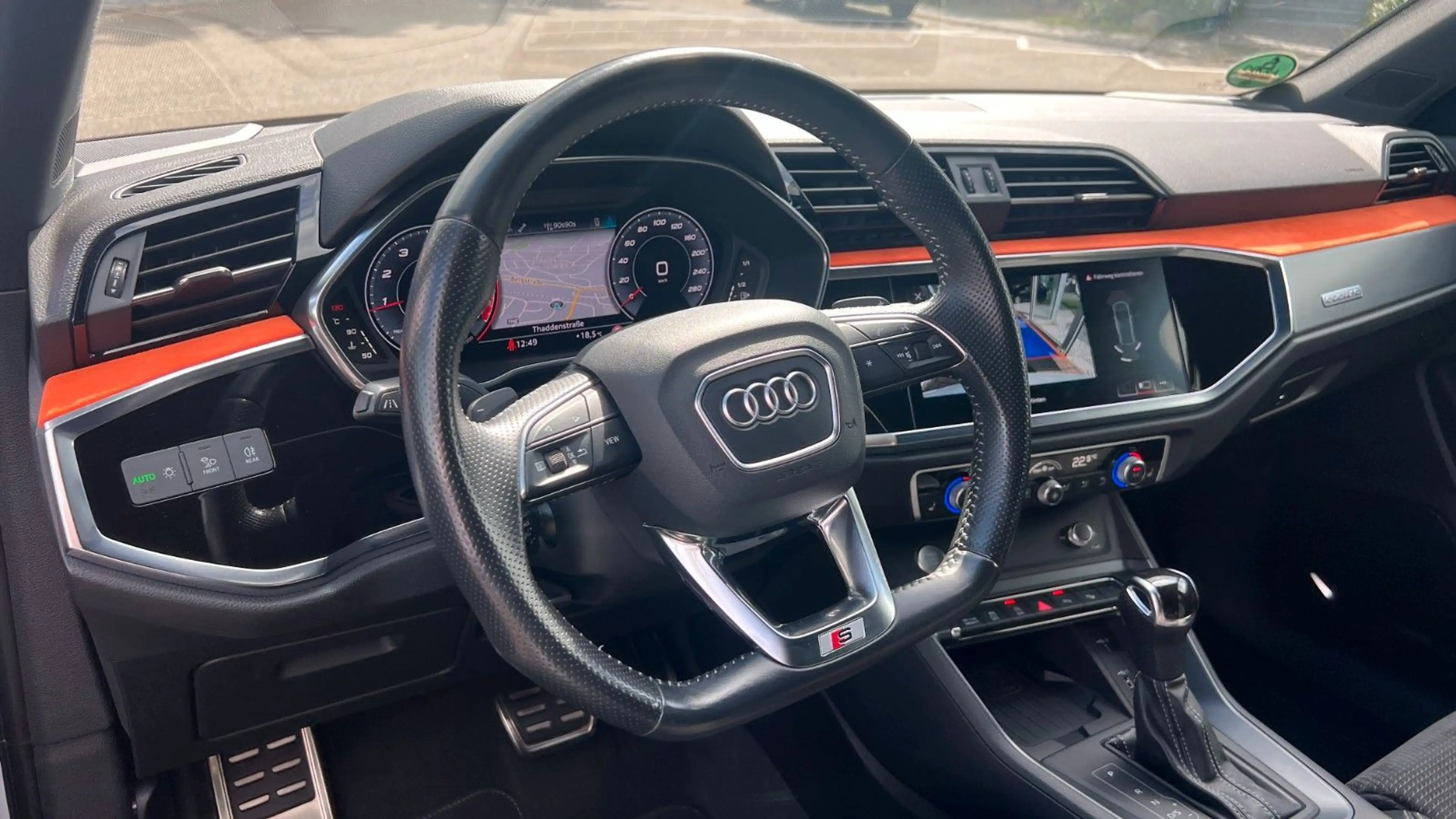 Audi Q3 40 TFSI quattro S line / top gepflegt — photo 14