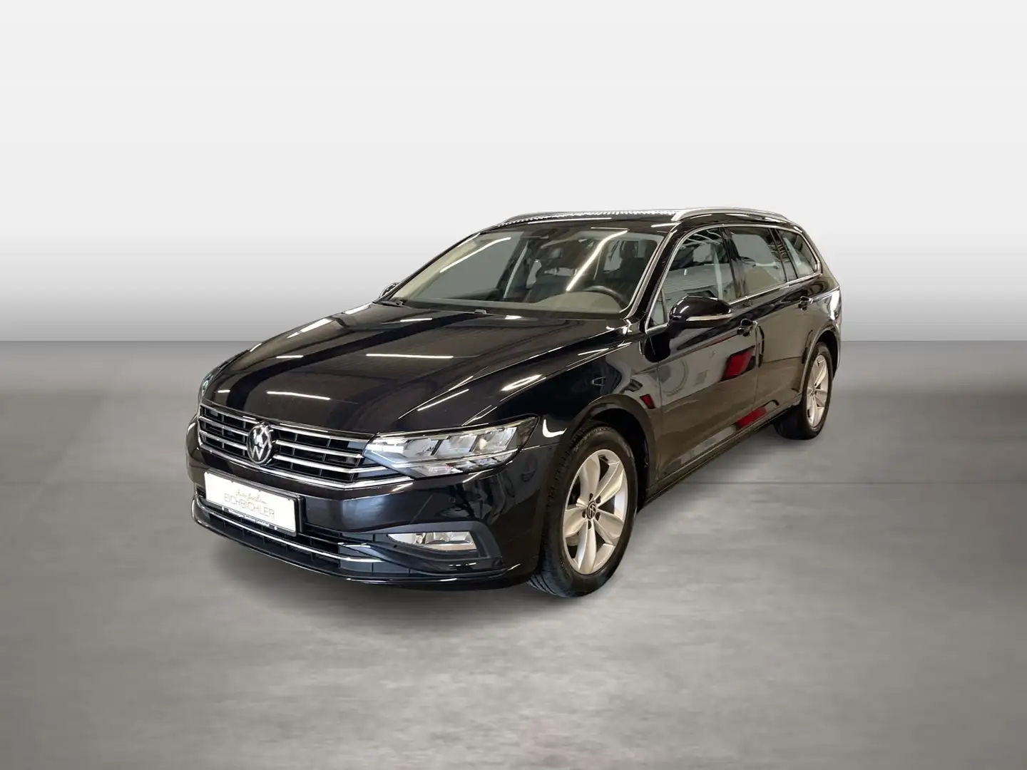 Volkswagen Passat Variant 2.0 TDI DSG Business ACC Massage Zwart - 1