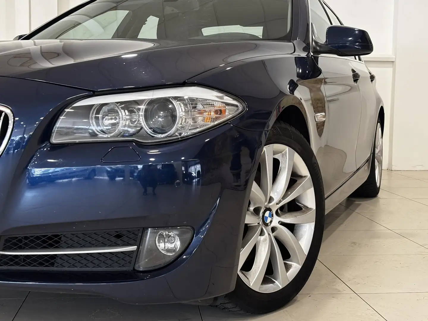 BMW 523 5-serie 523i Executive | Leder interieur | ABC Uit Bleu - 2