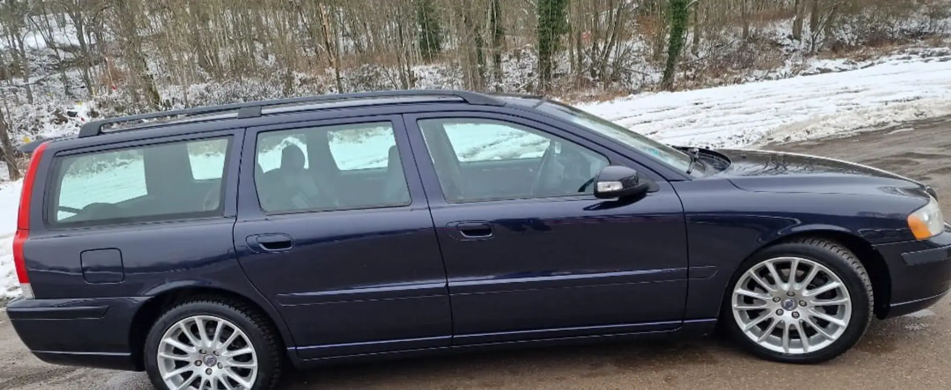 Volvo V70 D5 Edition Sport (2006->) Blau - 2