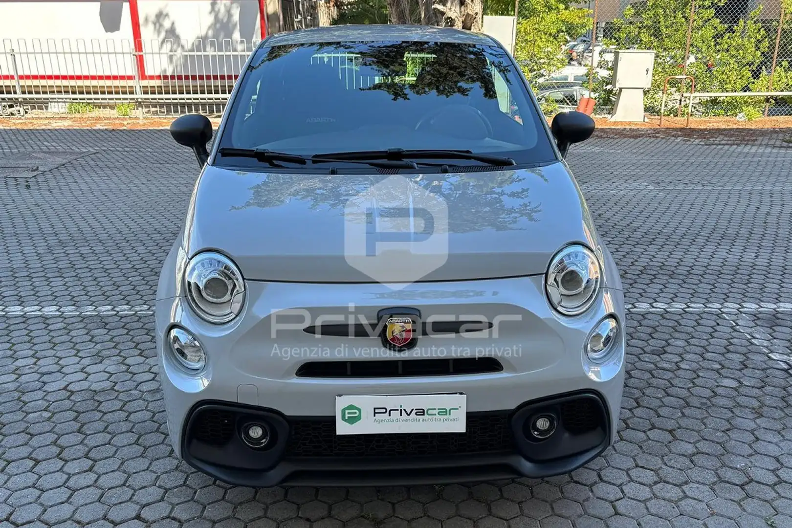 Abarth 695 695 1.4 Turbo T-Jet 180 CV Argent - 2