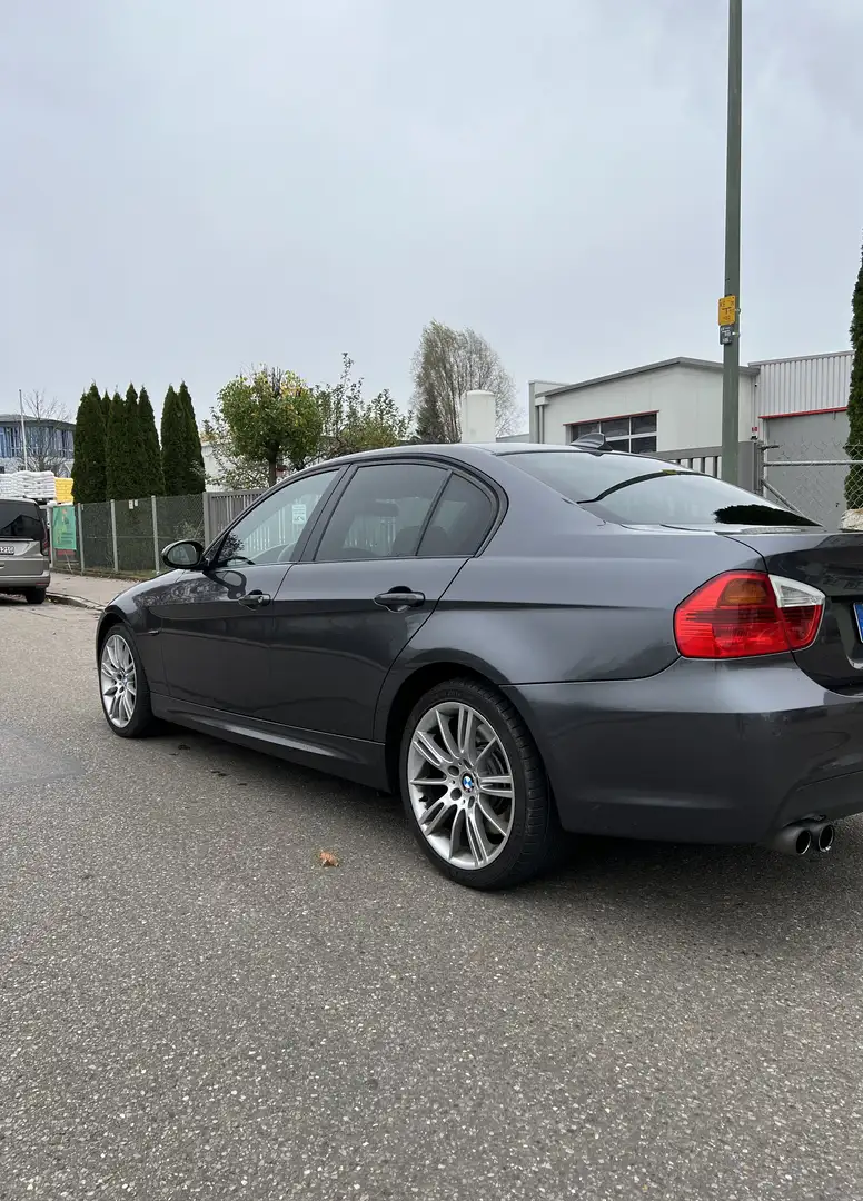 BMW 330 BMW E90 330xd DPF Aut. Gris - 2